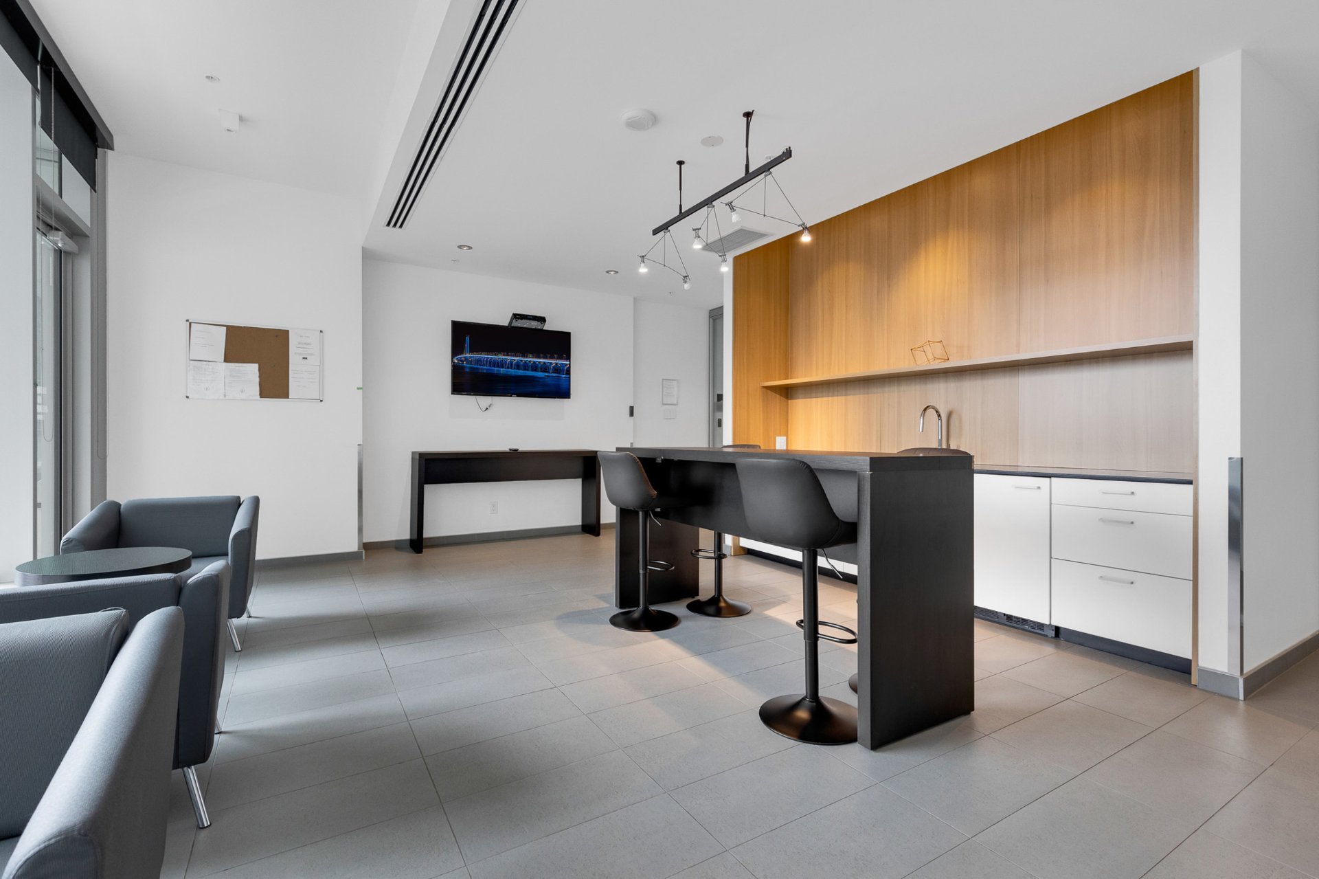 Photo - Common room