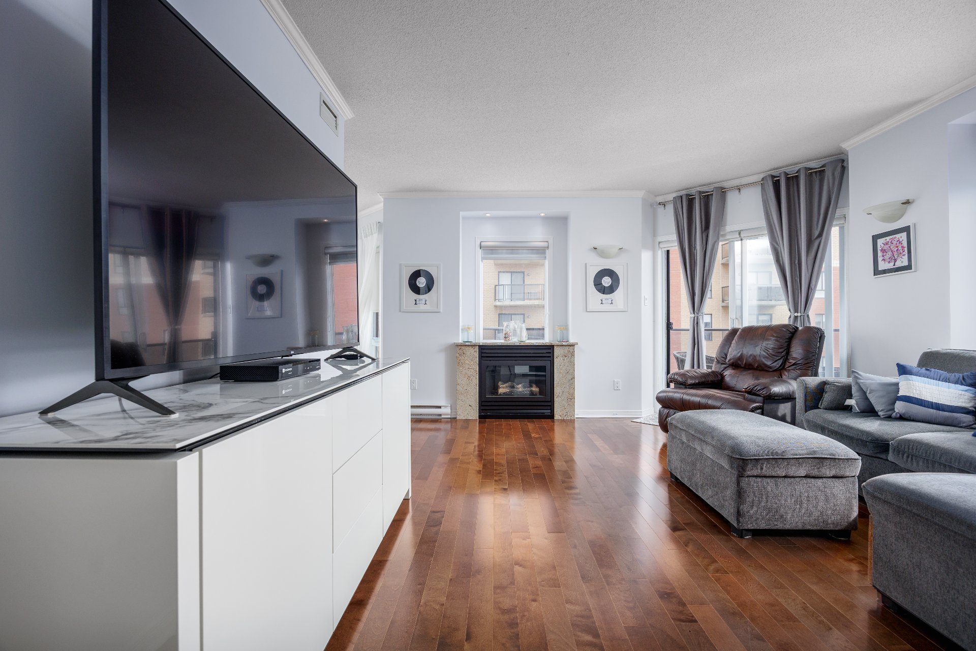 Photo - Living room