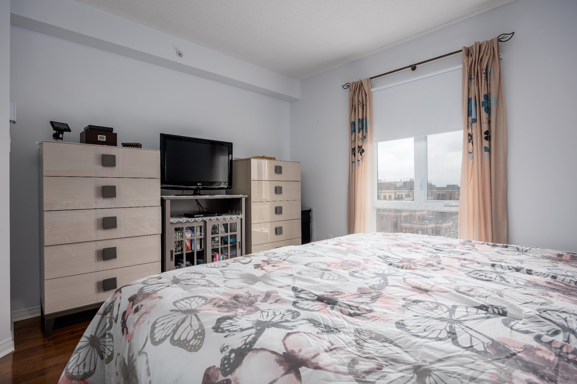 Photo - Primary bedroom