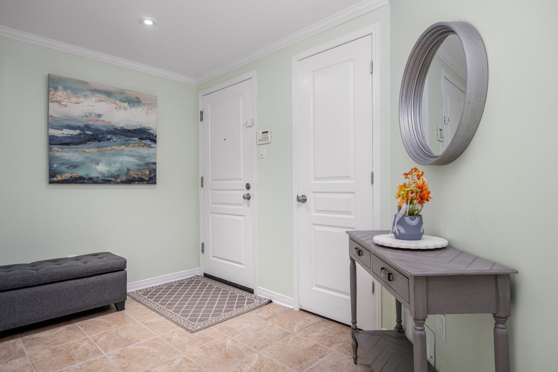 Photo - Hallway