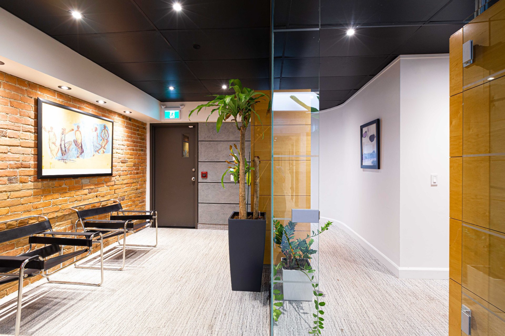 Photo - Reception Area