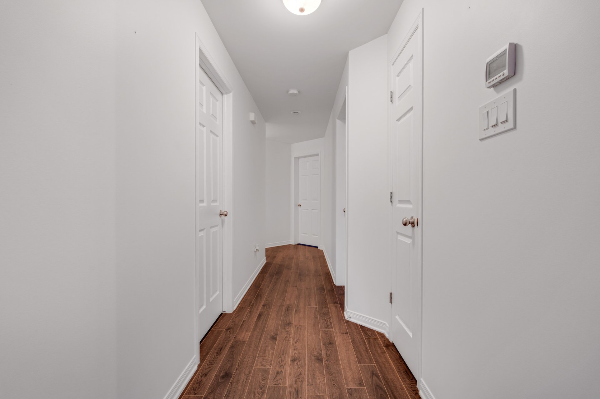Photo - Hallway