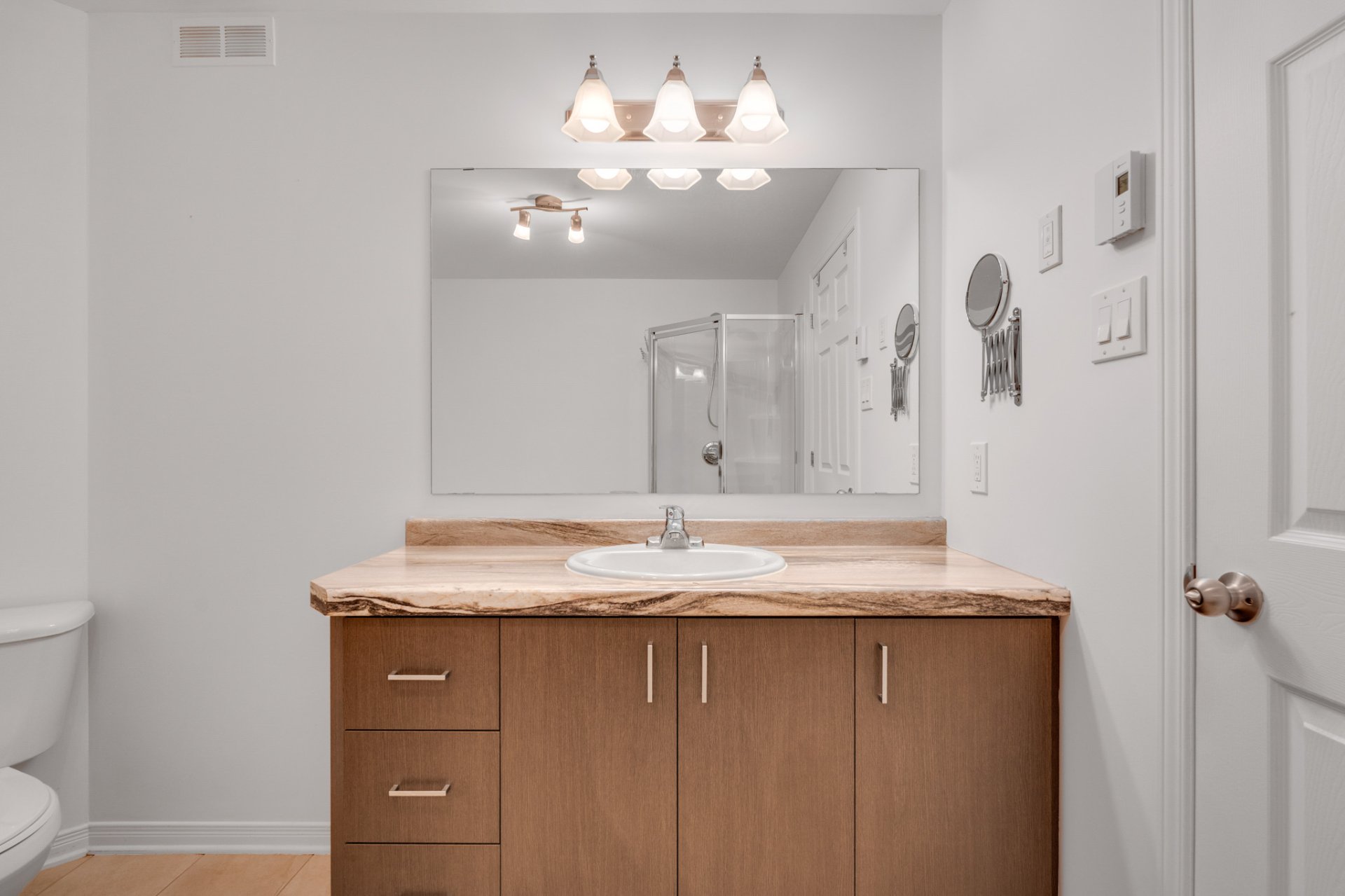 Photo - Bathroom