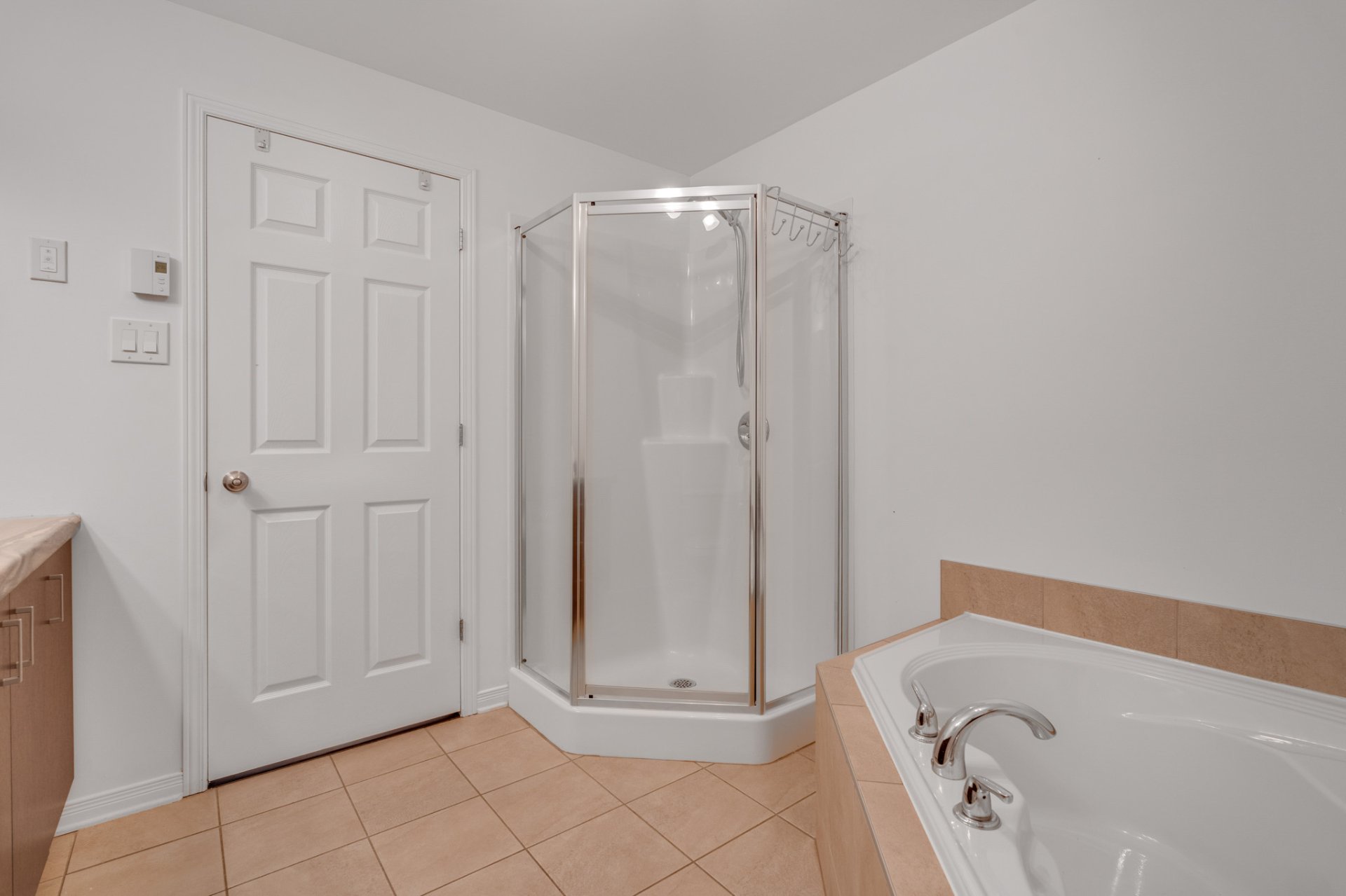 Photo - Bathroom