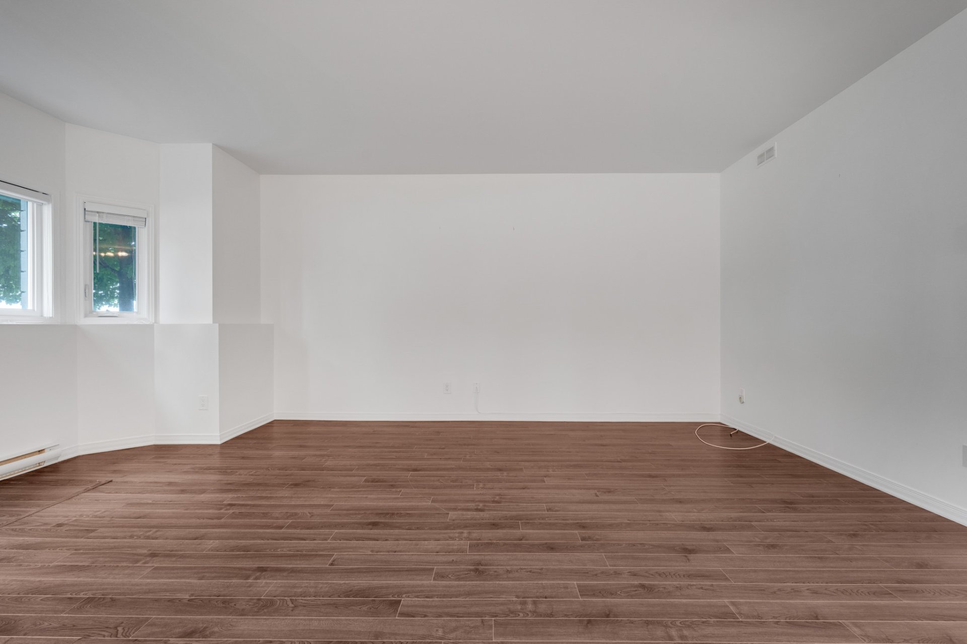 Photo - Dining room
