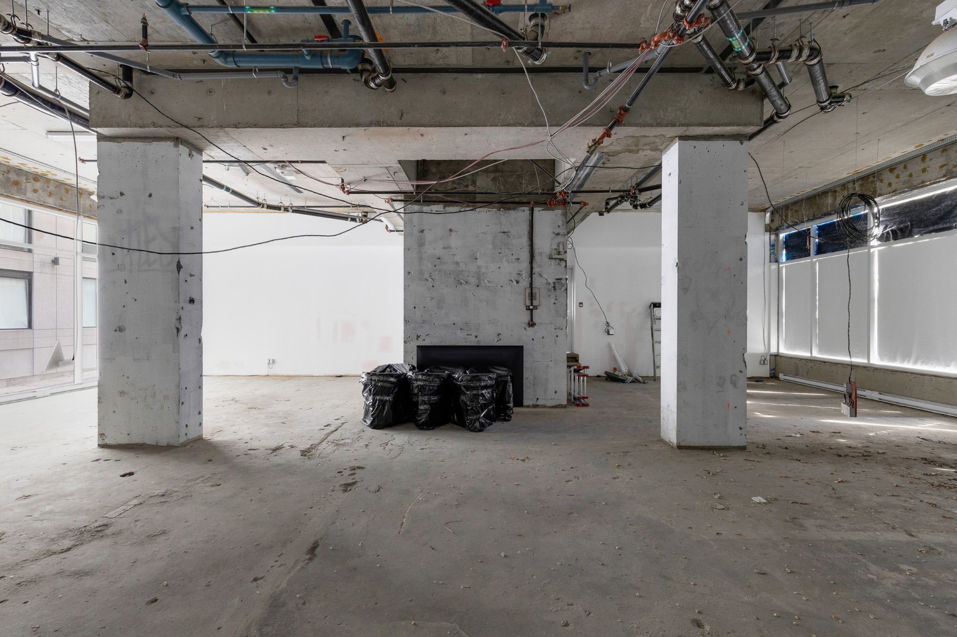Photo - Interior