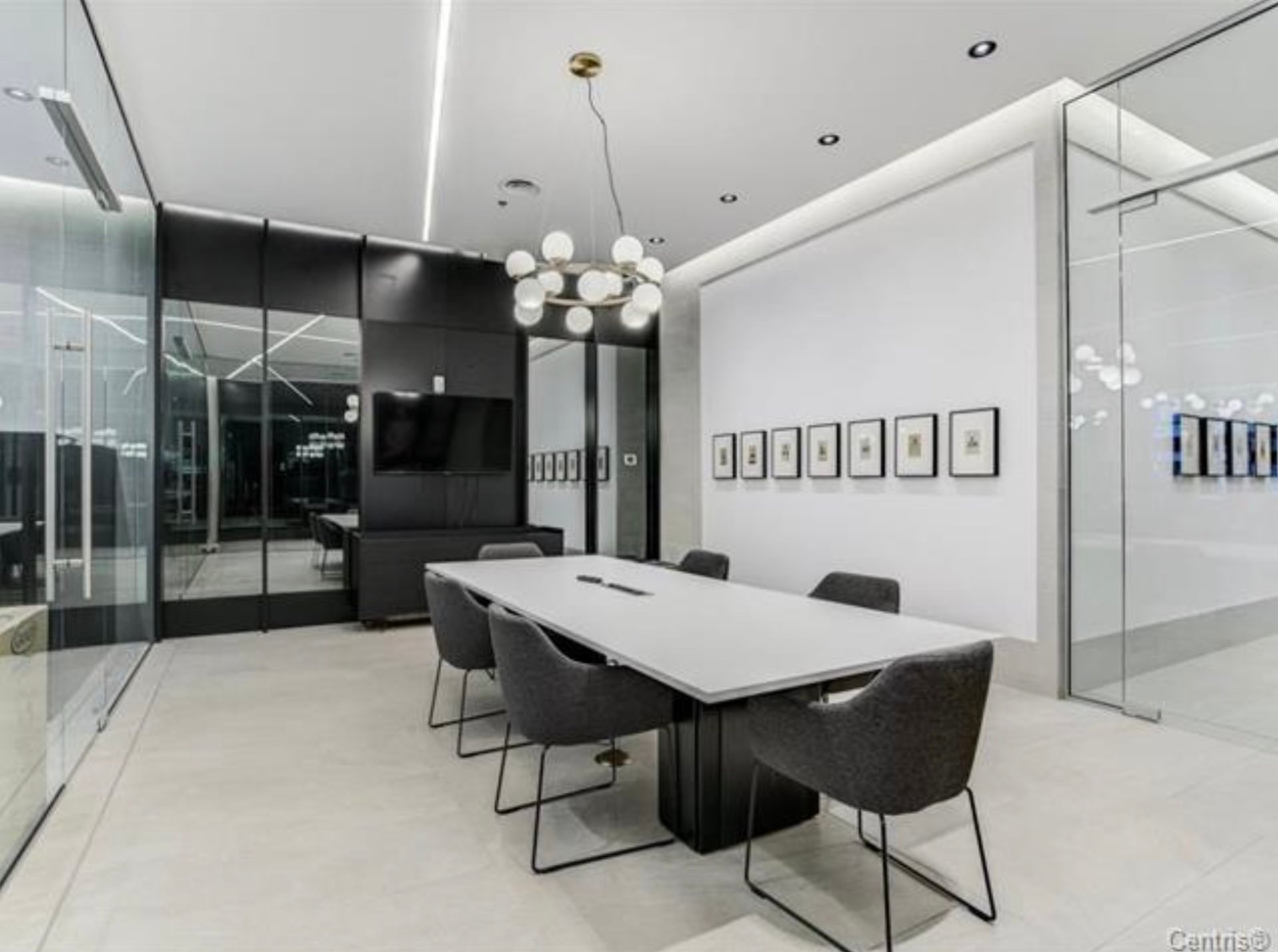 Photo - Common room