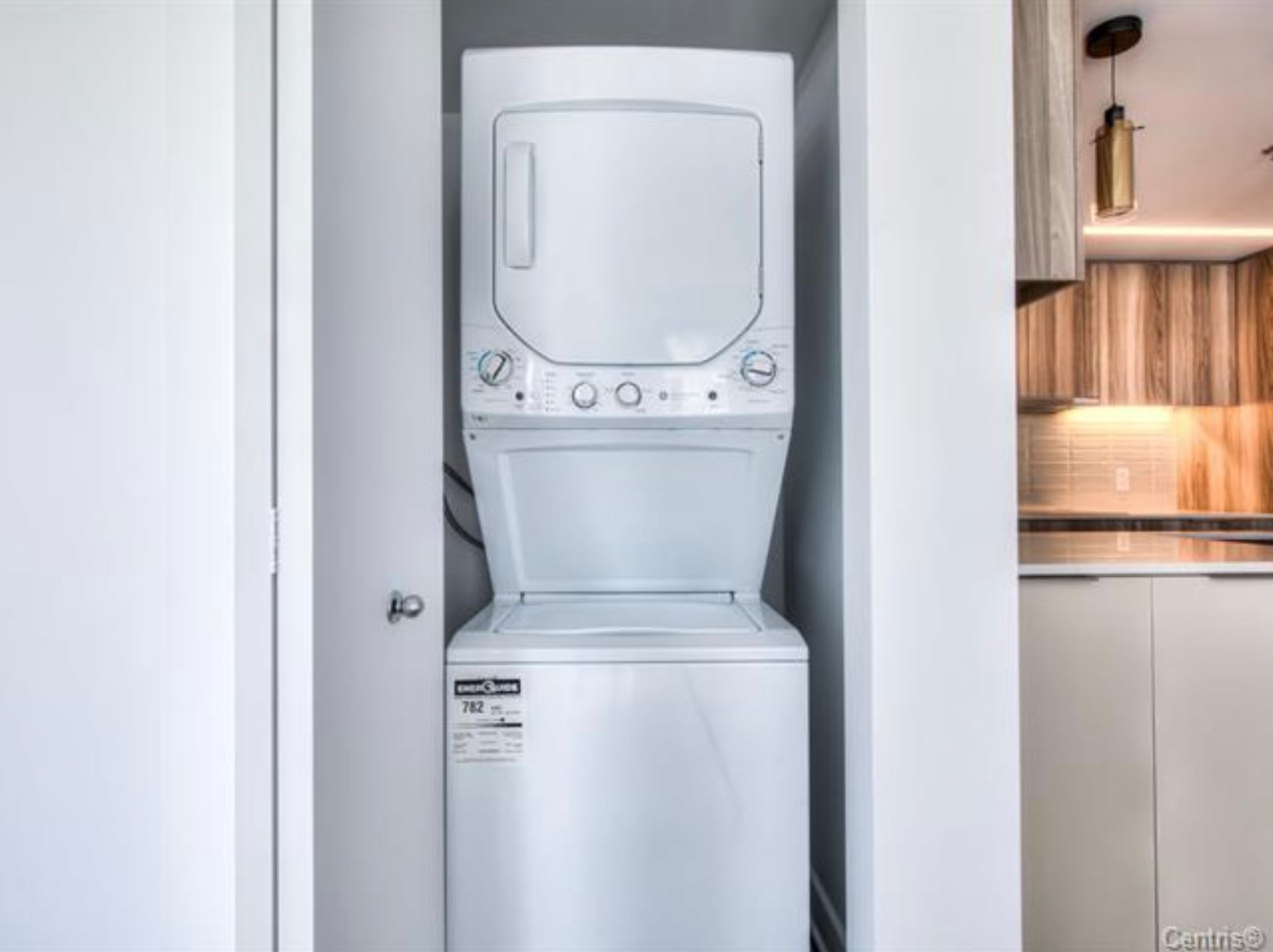 Photo - Laundry room