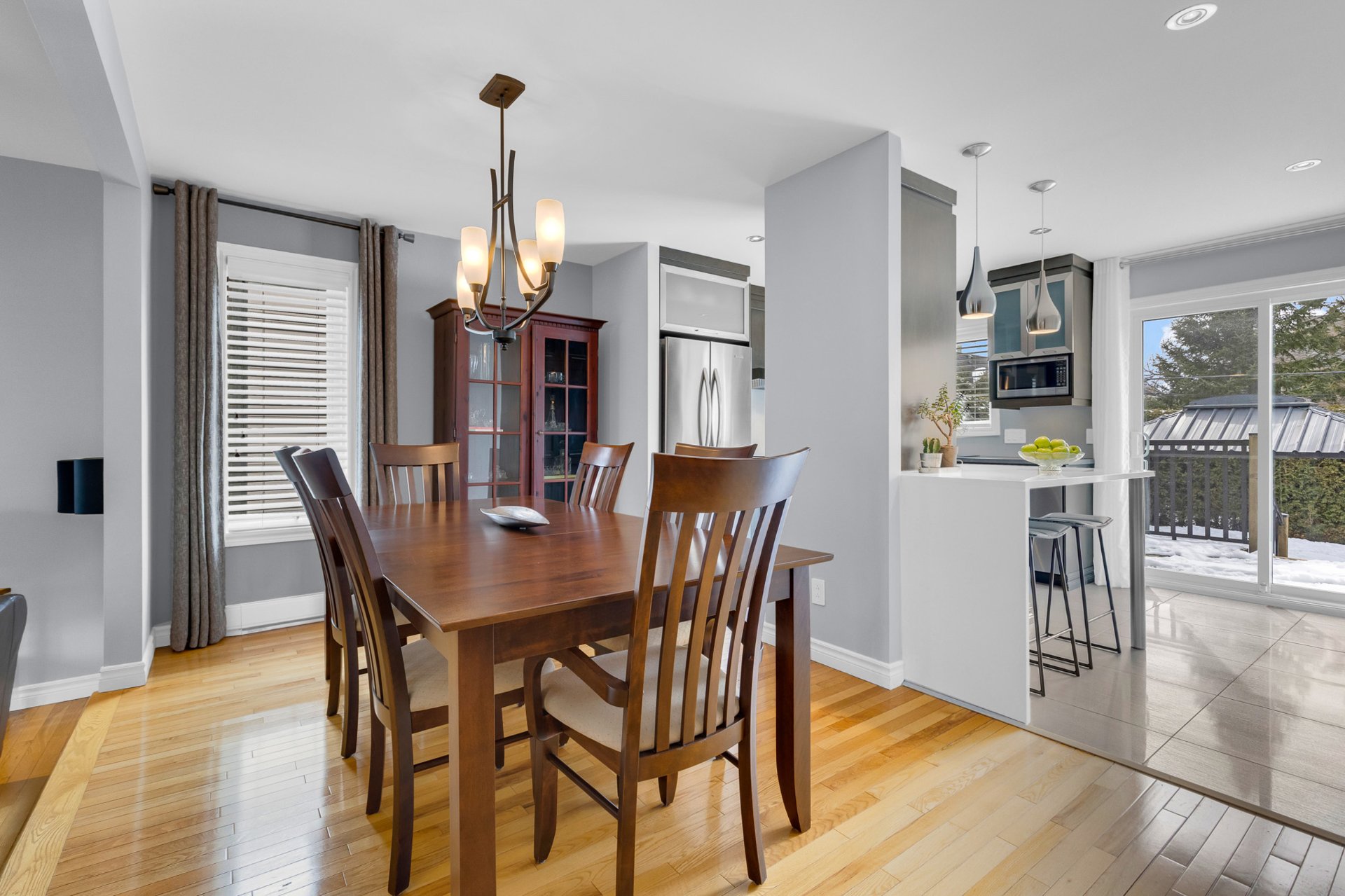 Photo - Salle à manger