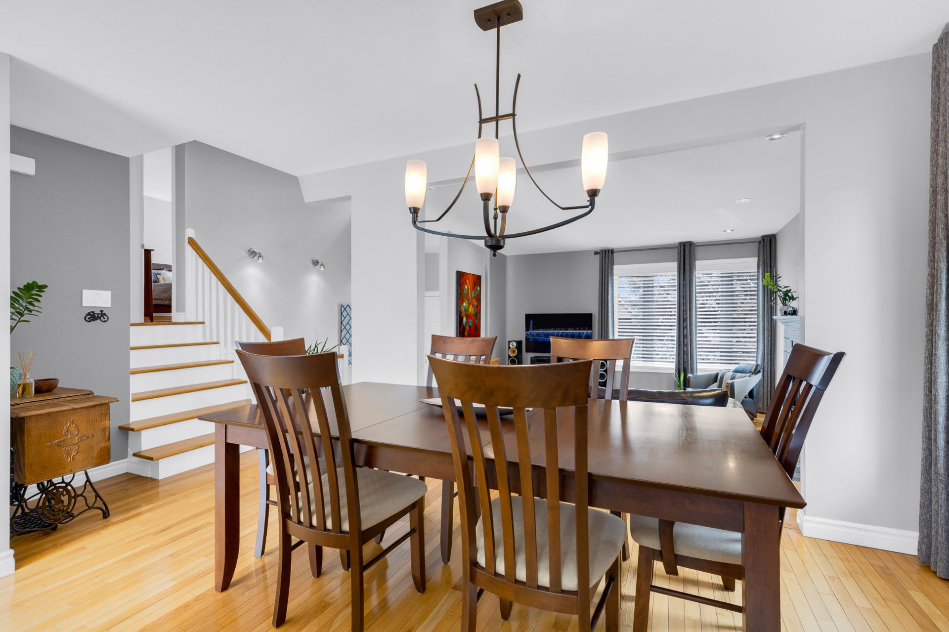 Photo - Salle à manger