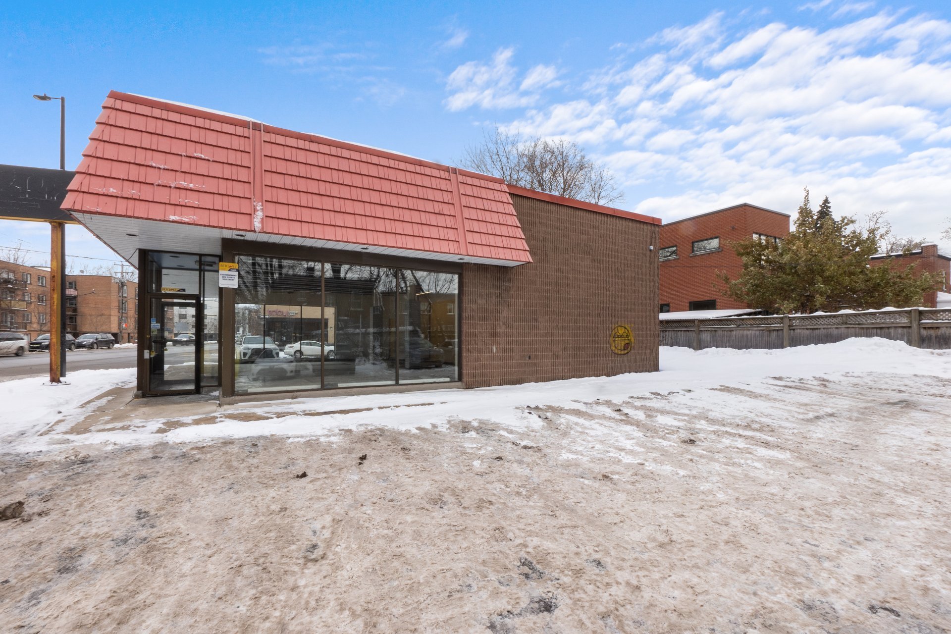 Photo - Frontage