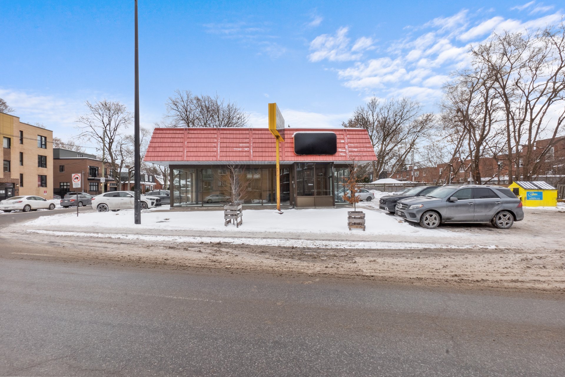 Photo - Frontage