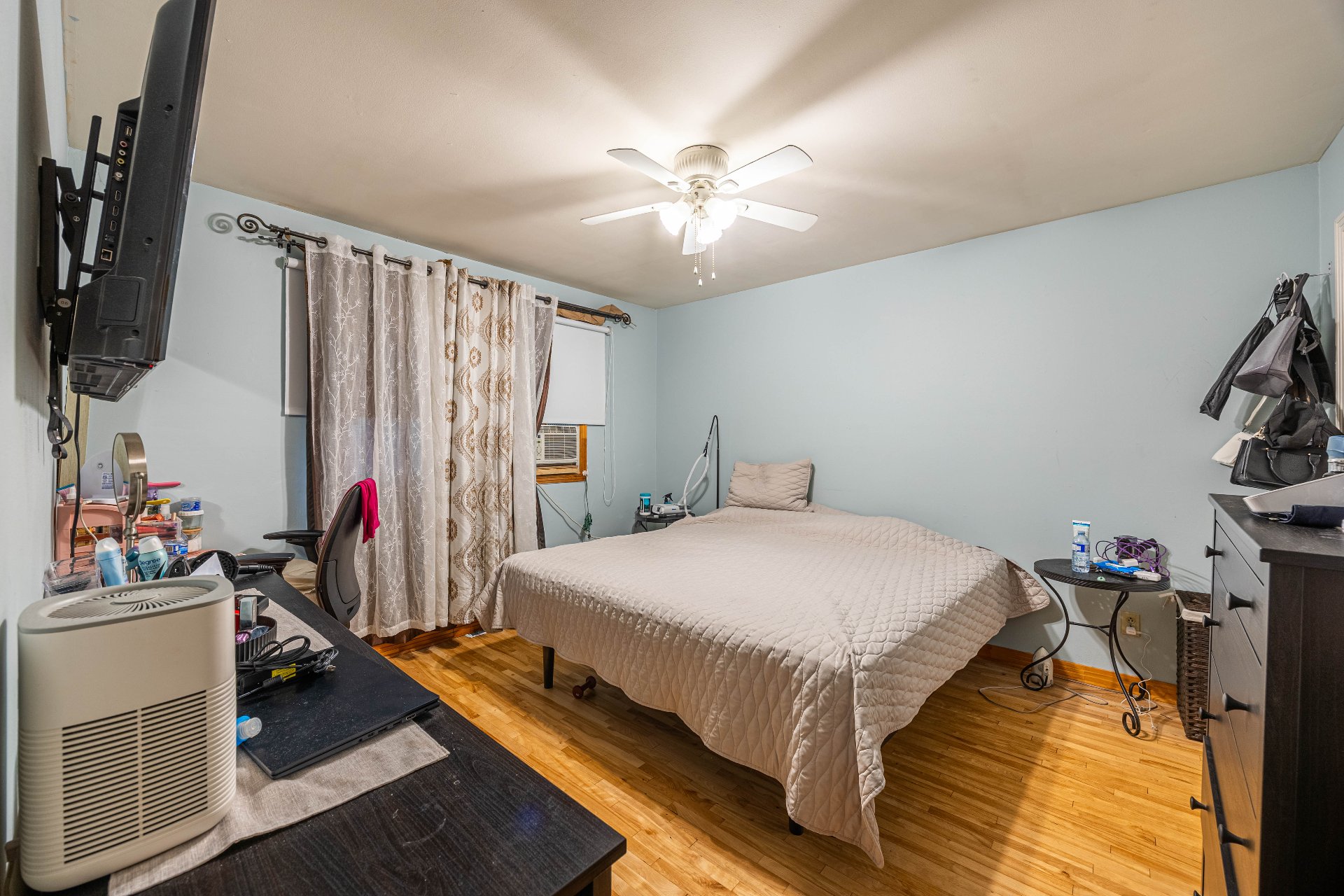 Photo - Bedroom