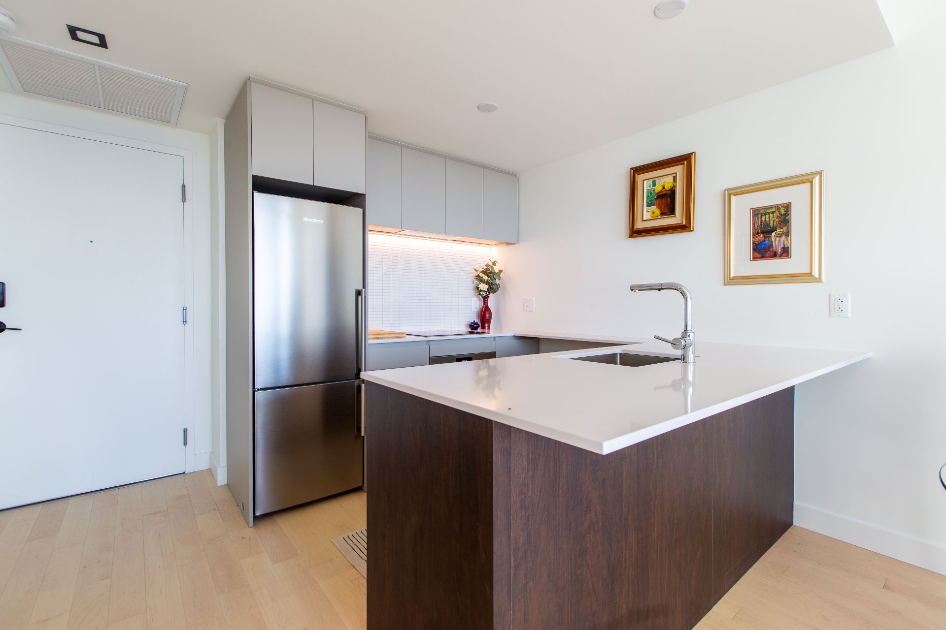 Photo - Kitchen