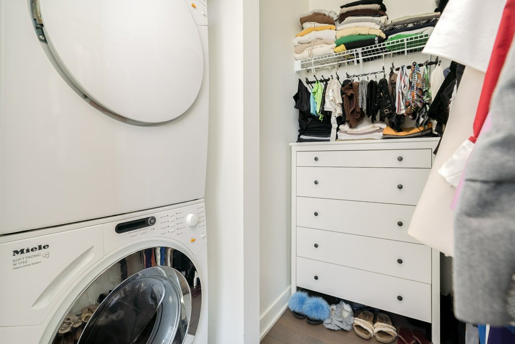 Photo - Laundry room