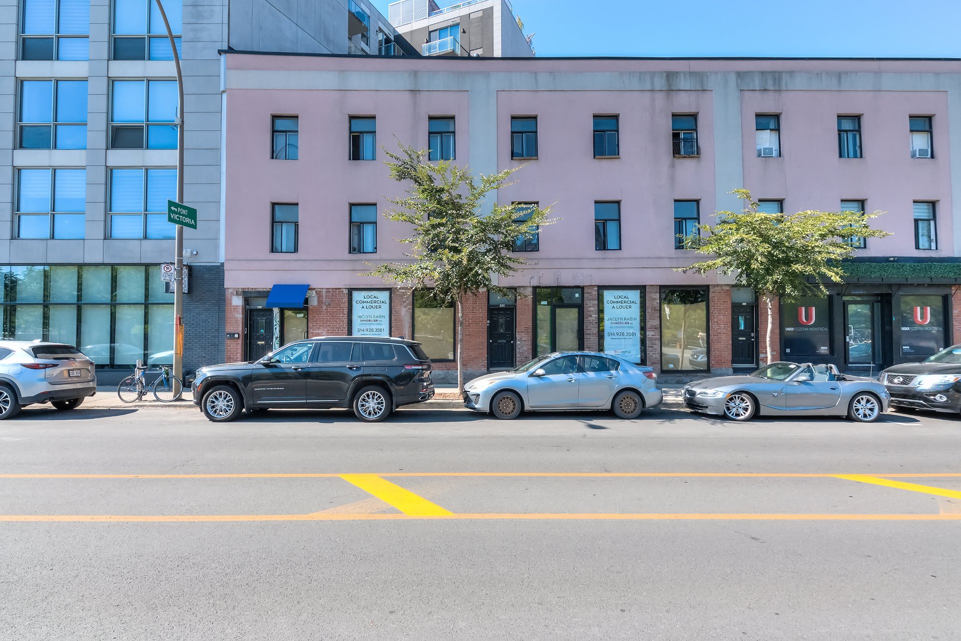 Photo - Exterior