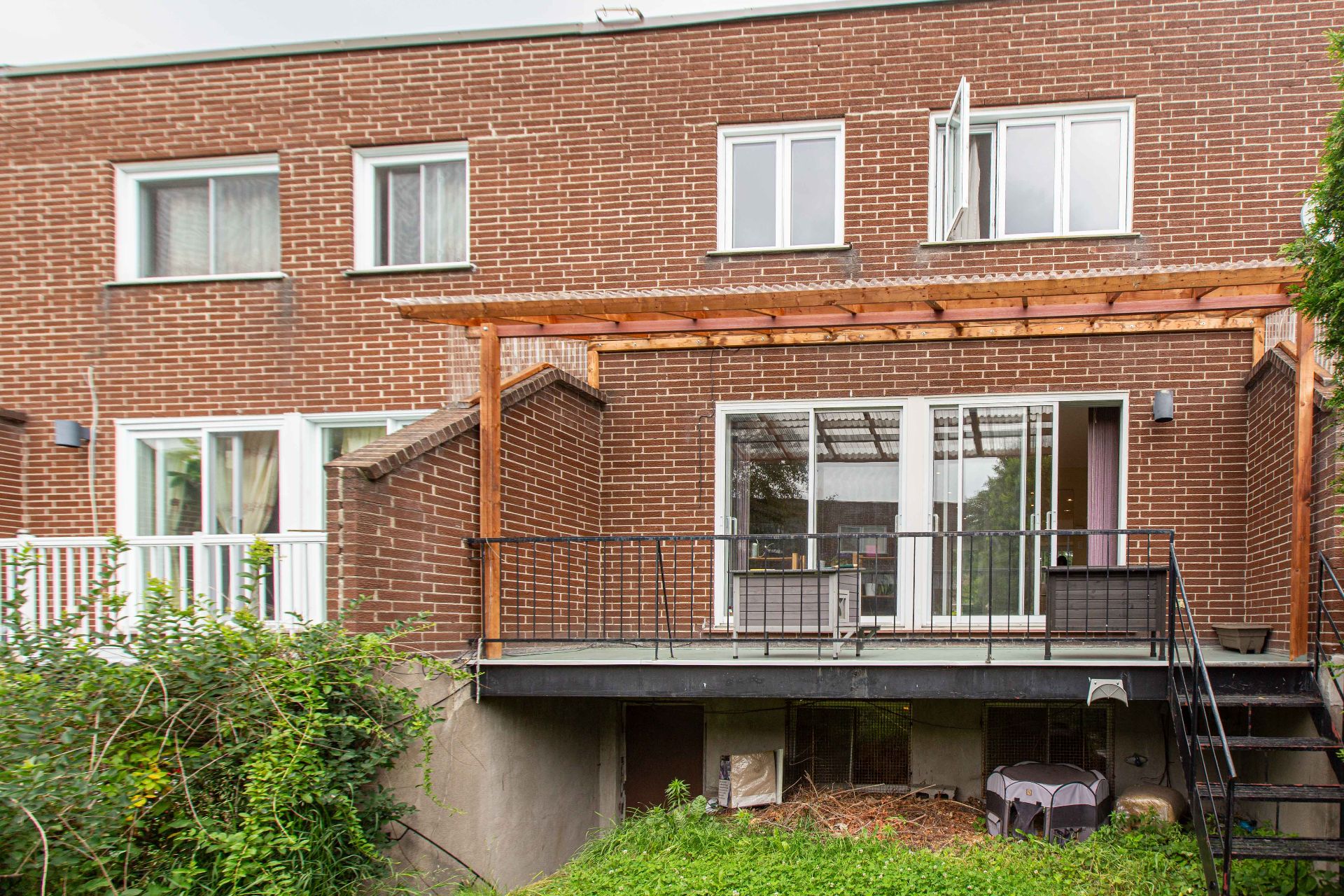 Photo - Exterior