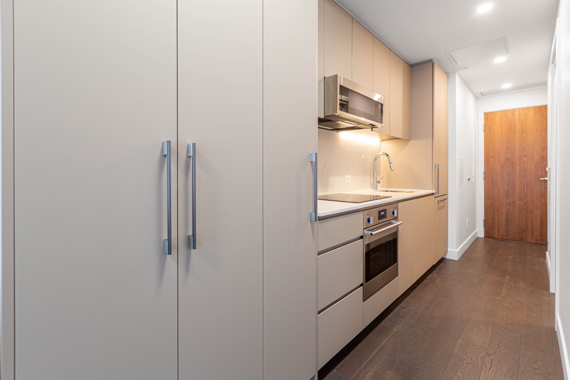 Photo - Kitchen