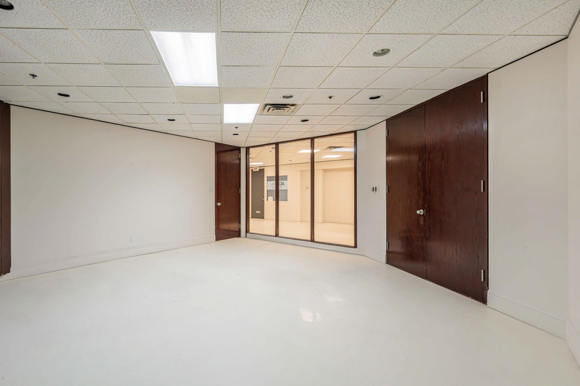 Photo - Reception Area