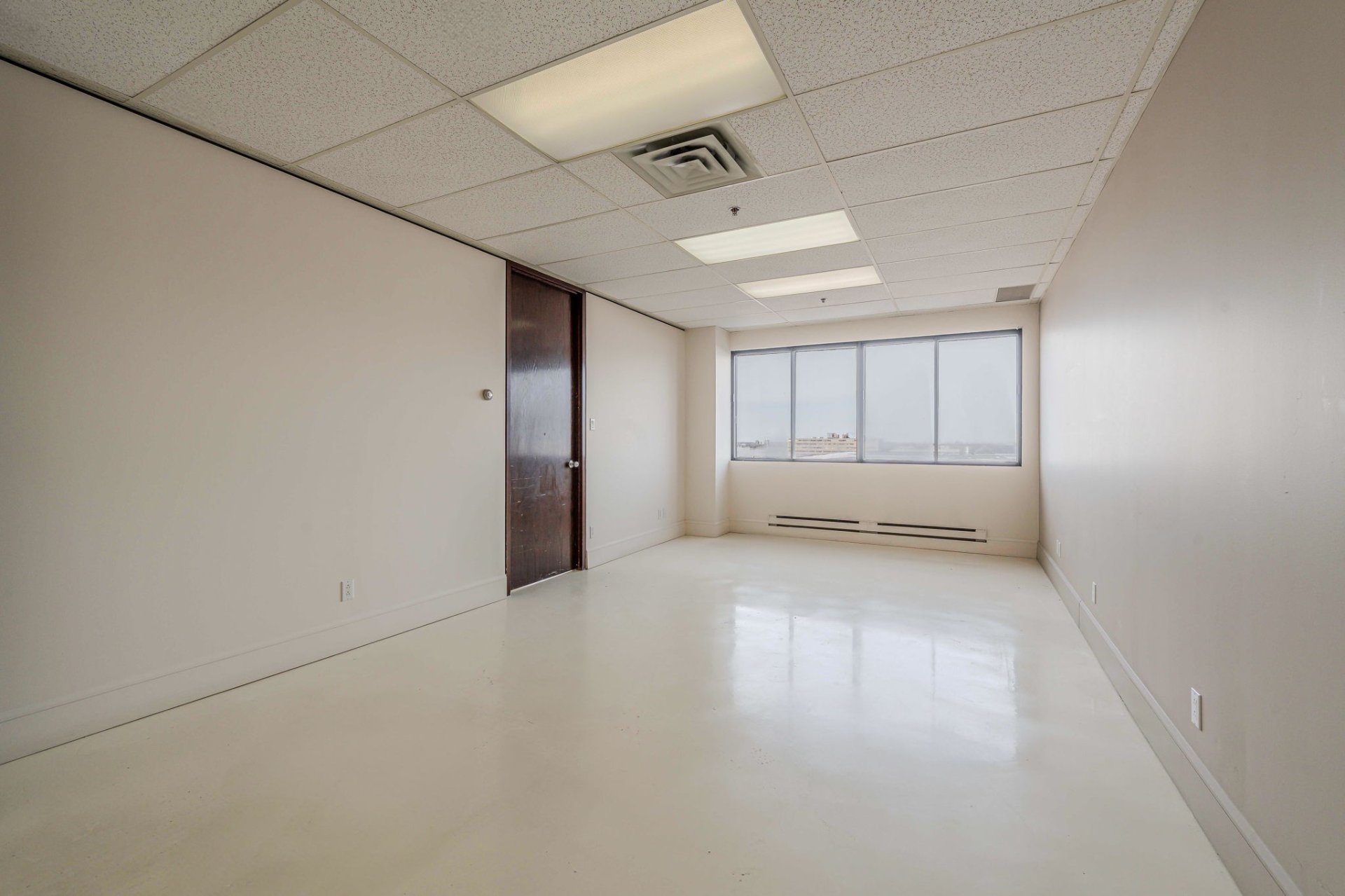 Photo - Office