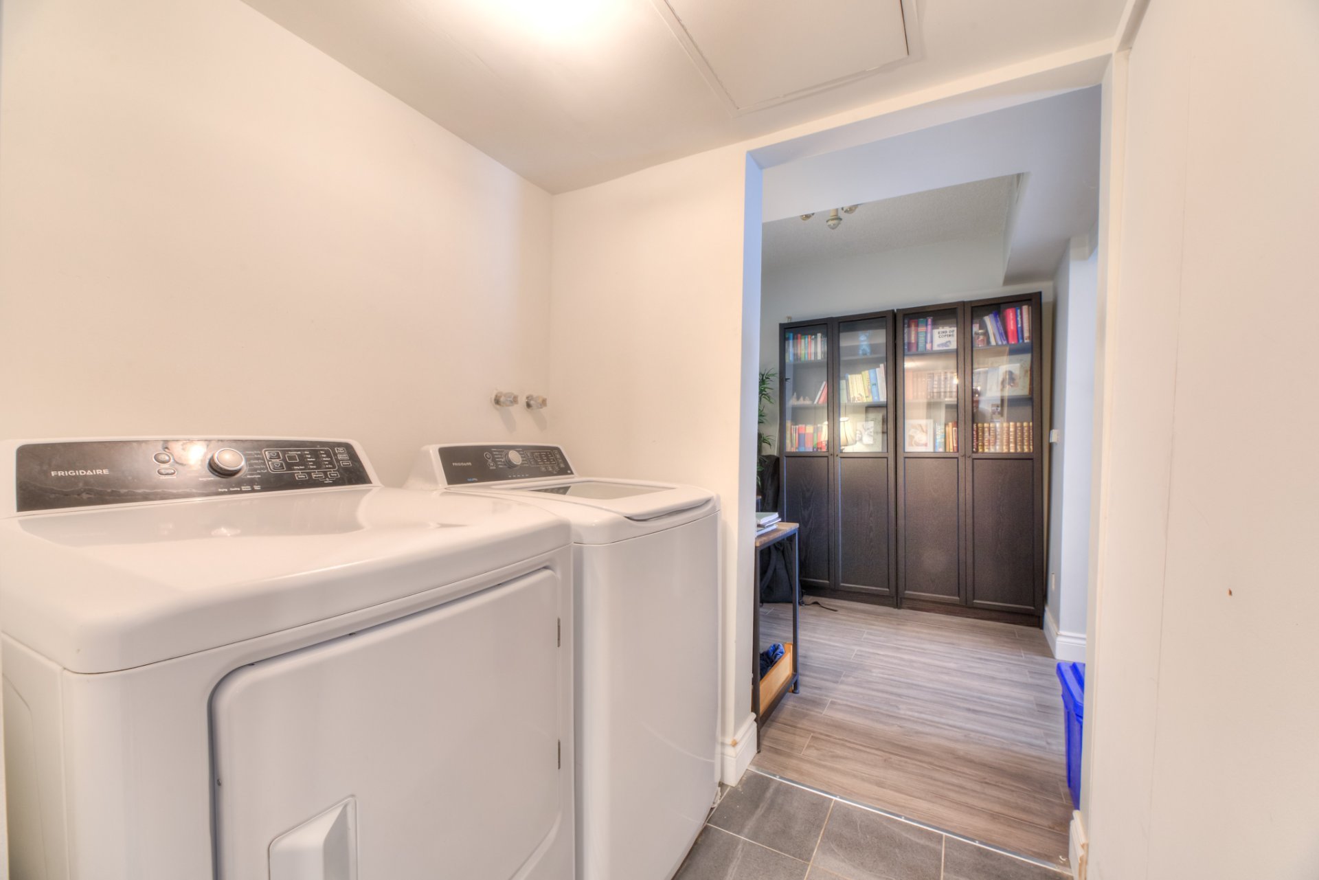 Photo - Laundry room