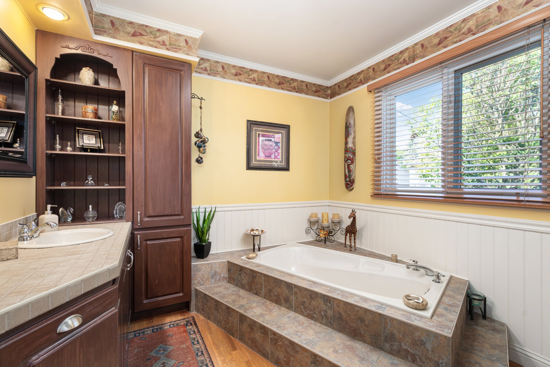 Photo - Bathroom