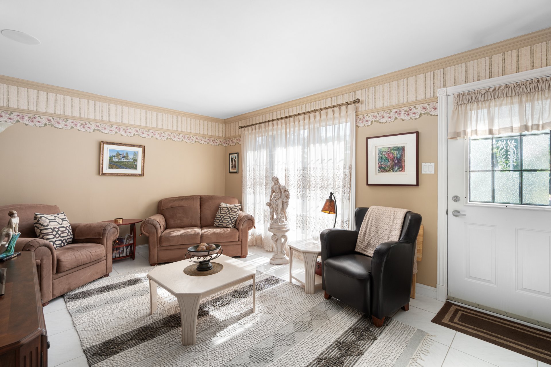 Photo - Living room