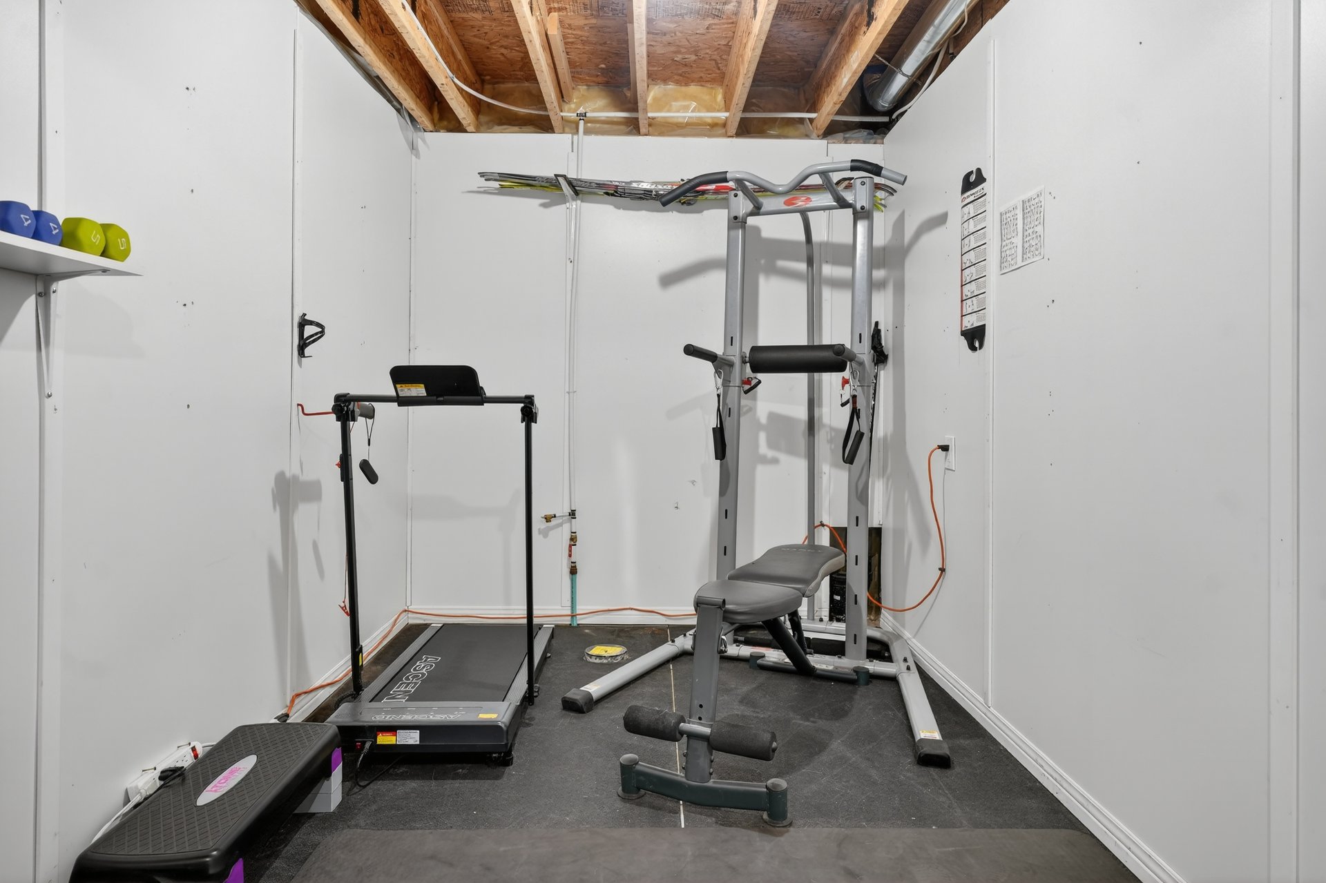 Photo - Exercise room