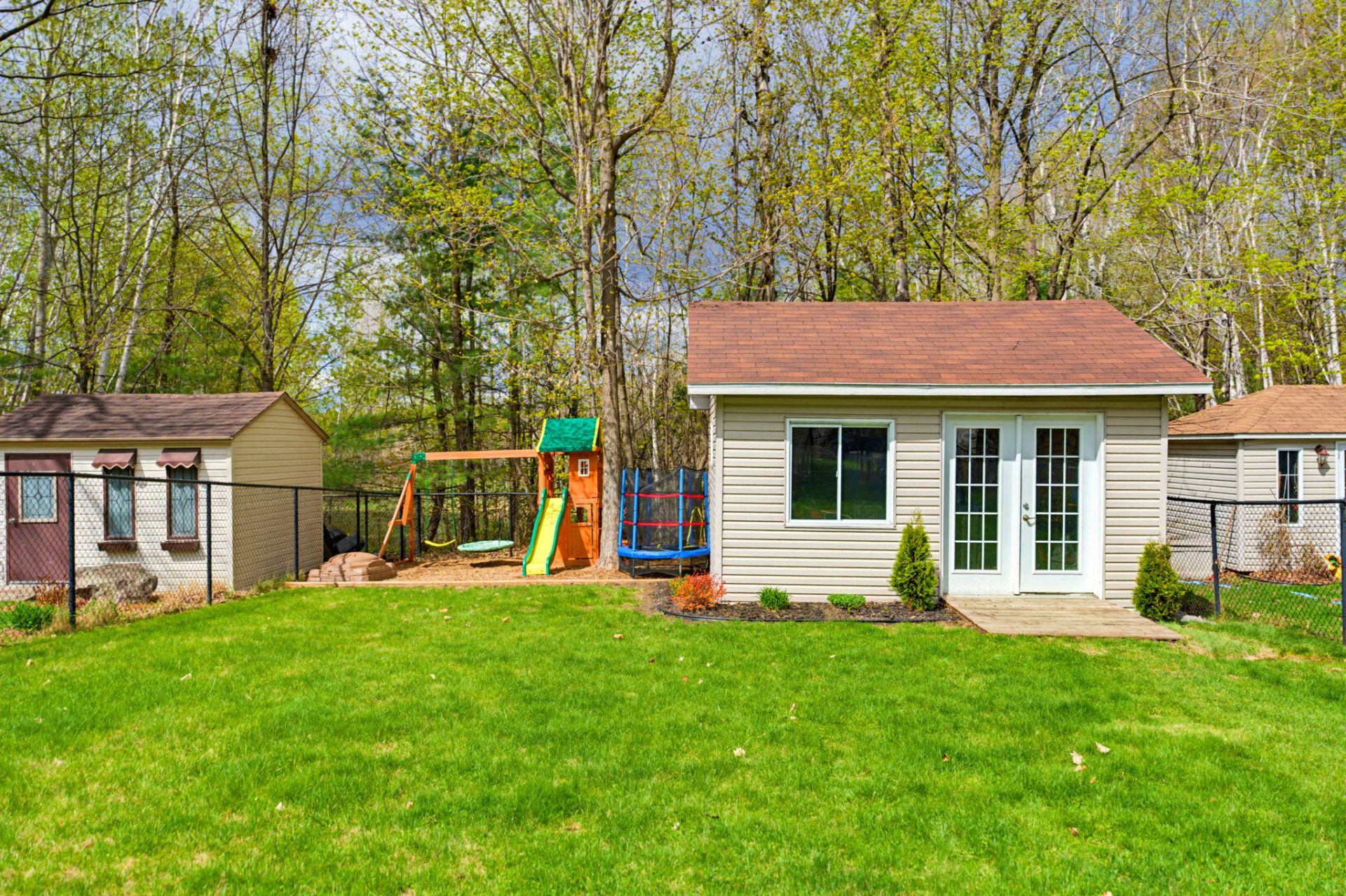 Photo - Backyard