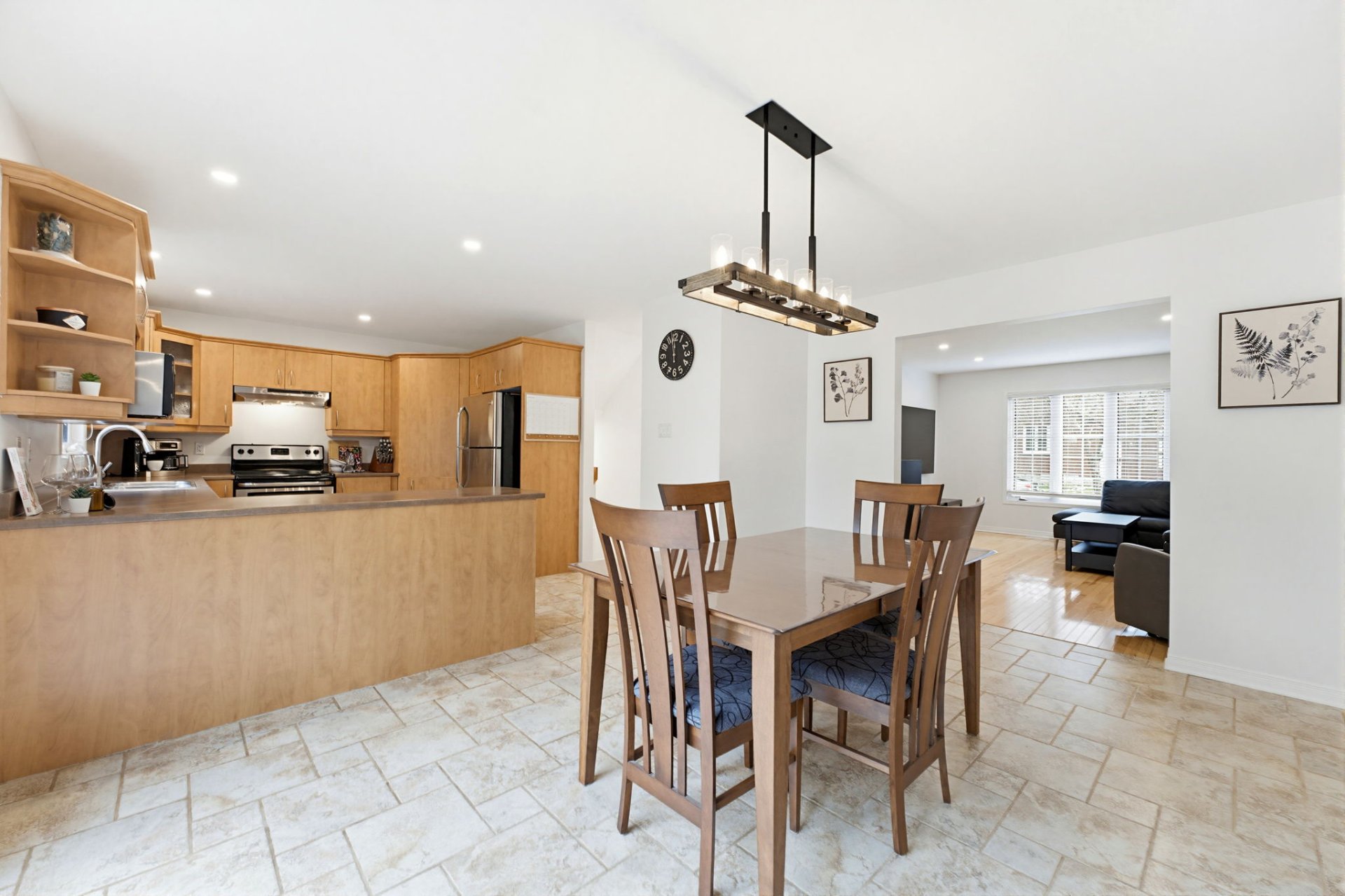 Photo - Dining room