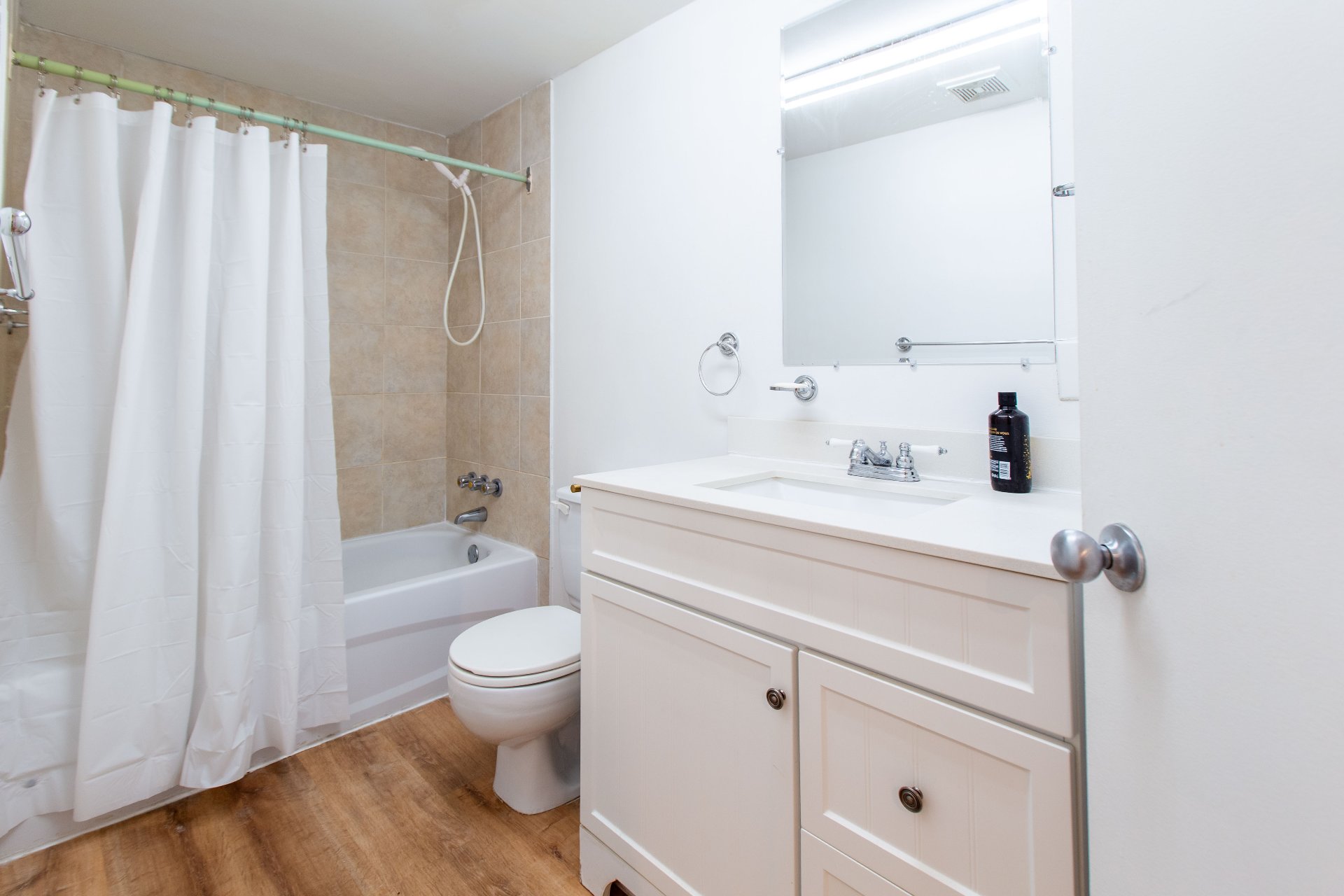 Photo - Bathroom