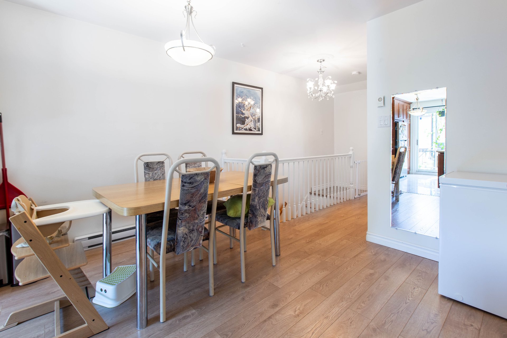 Photo - Dining room