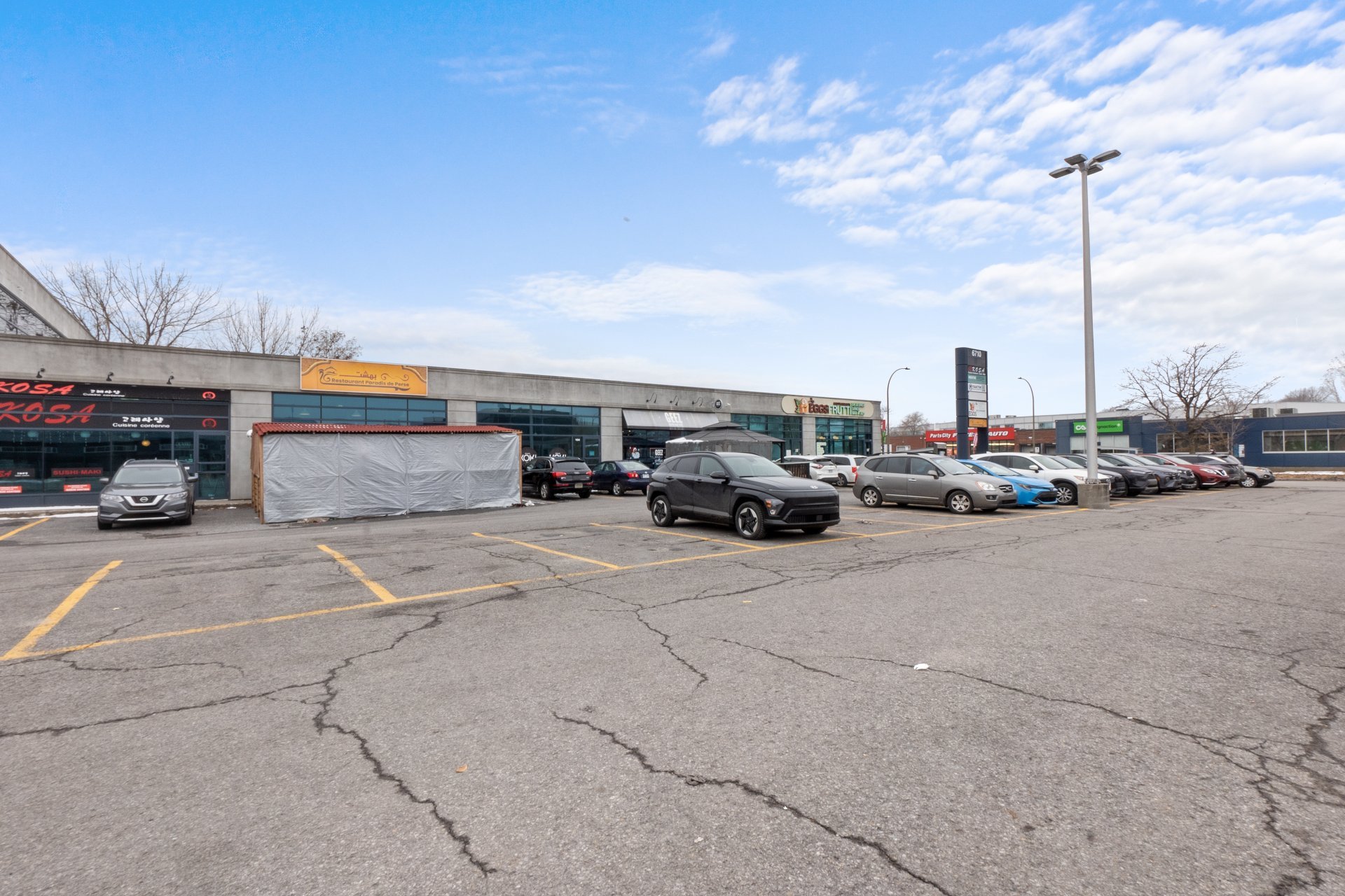 Photo - Parking