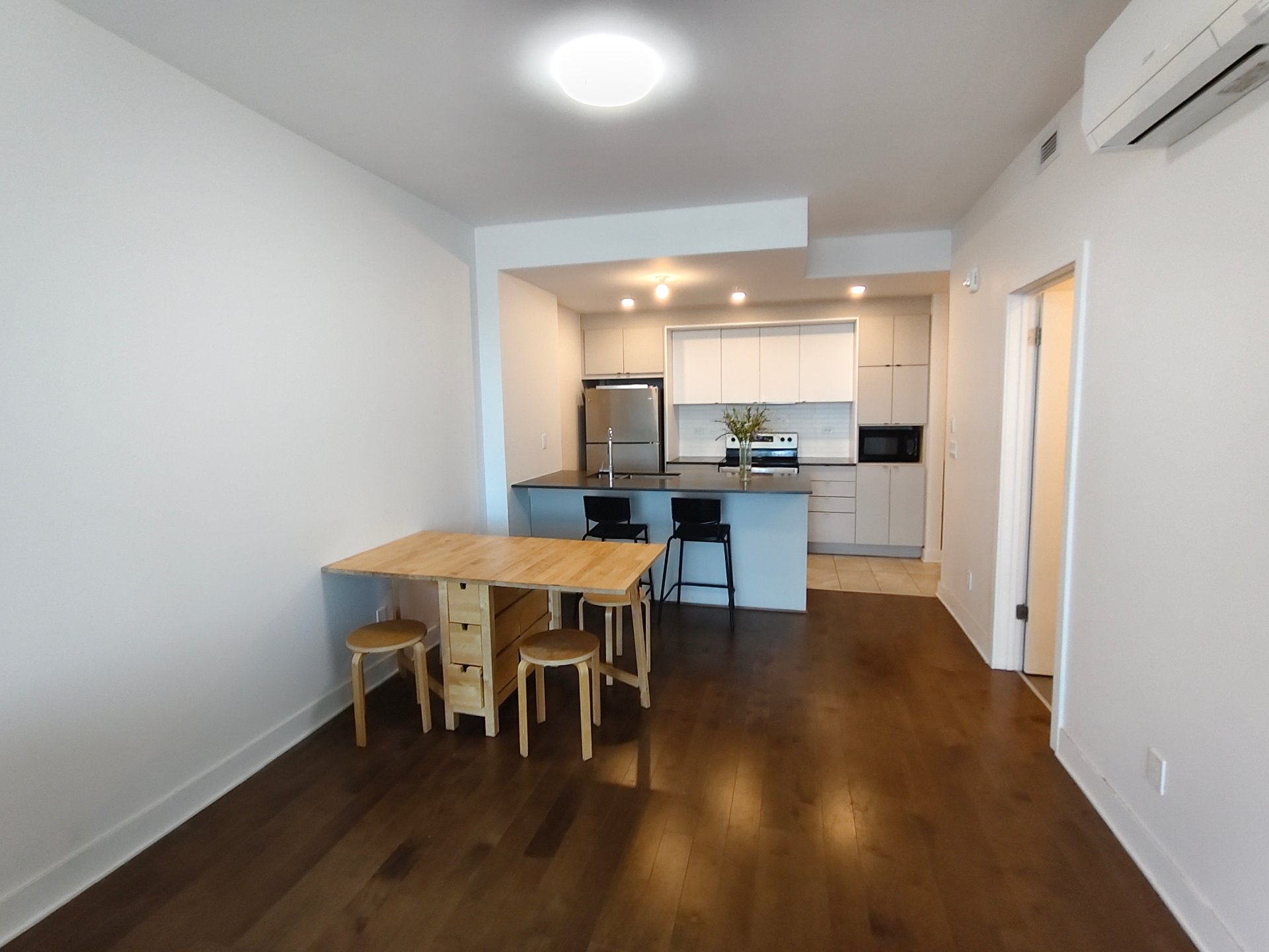 Photo - Salle à manger