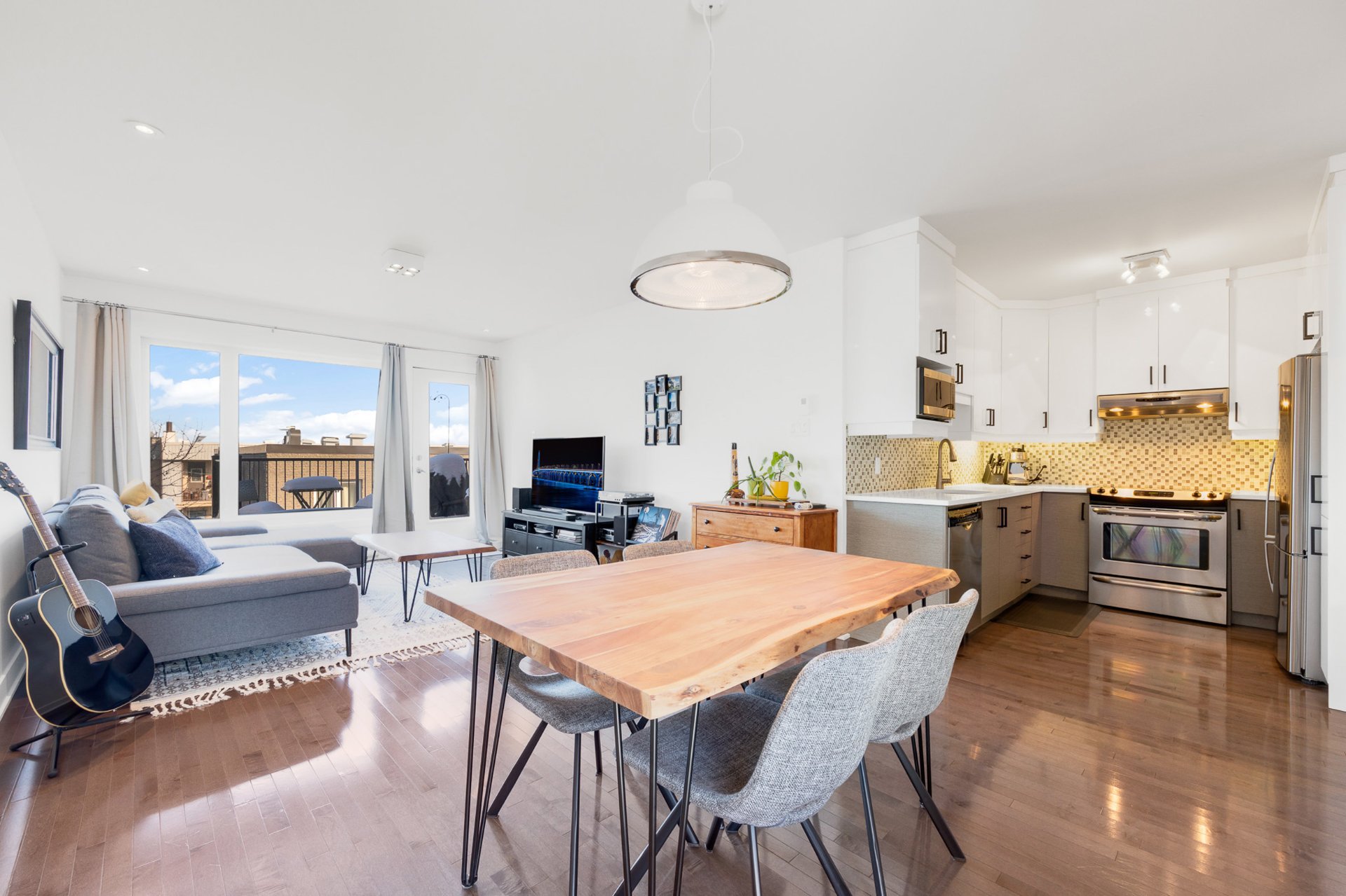 Photo - Salle à manger