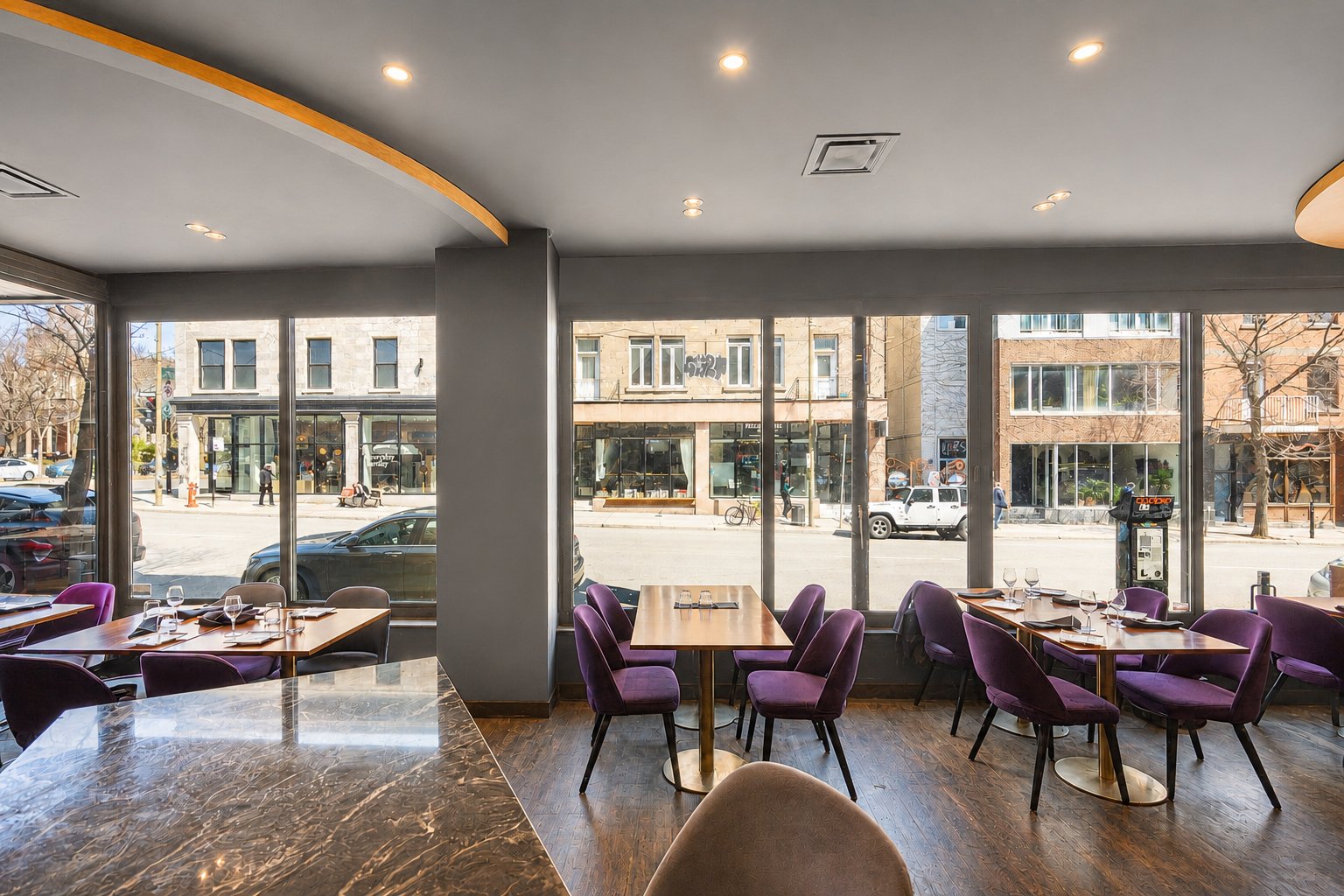 Photo - Interior