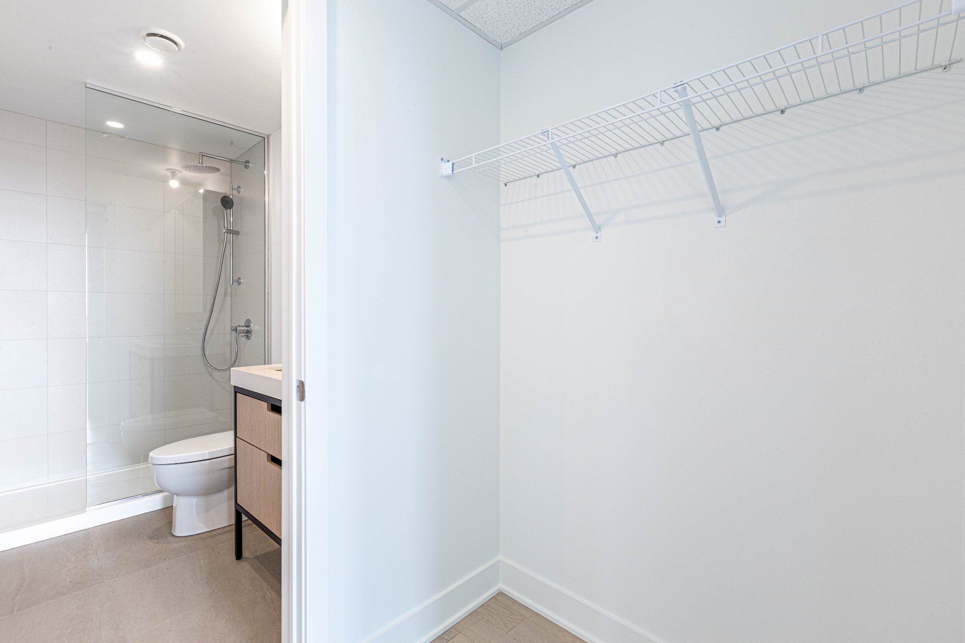 Photo - Walk-in closet