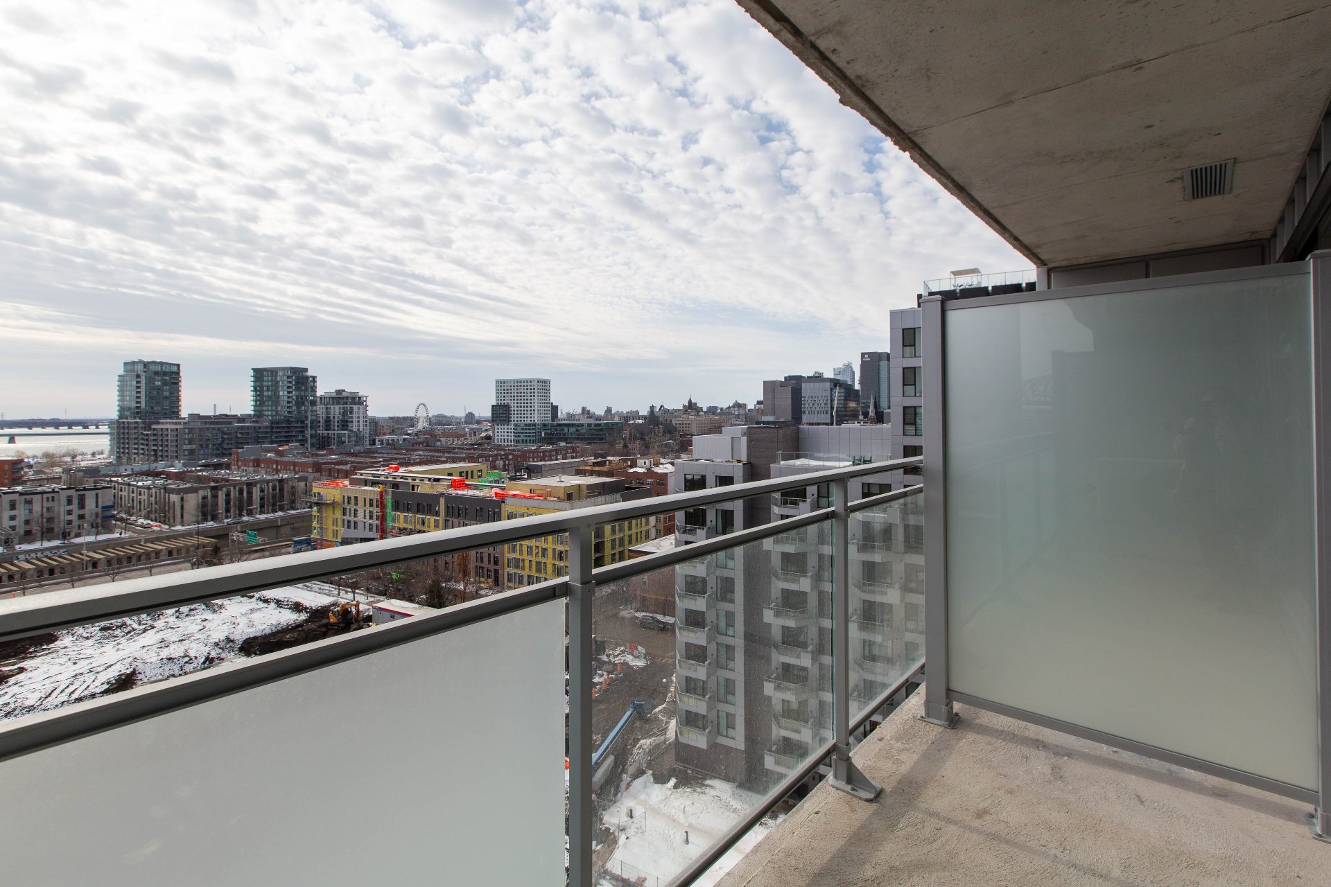 Photo - Balcon