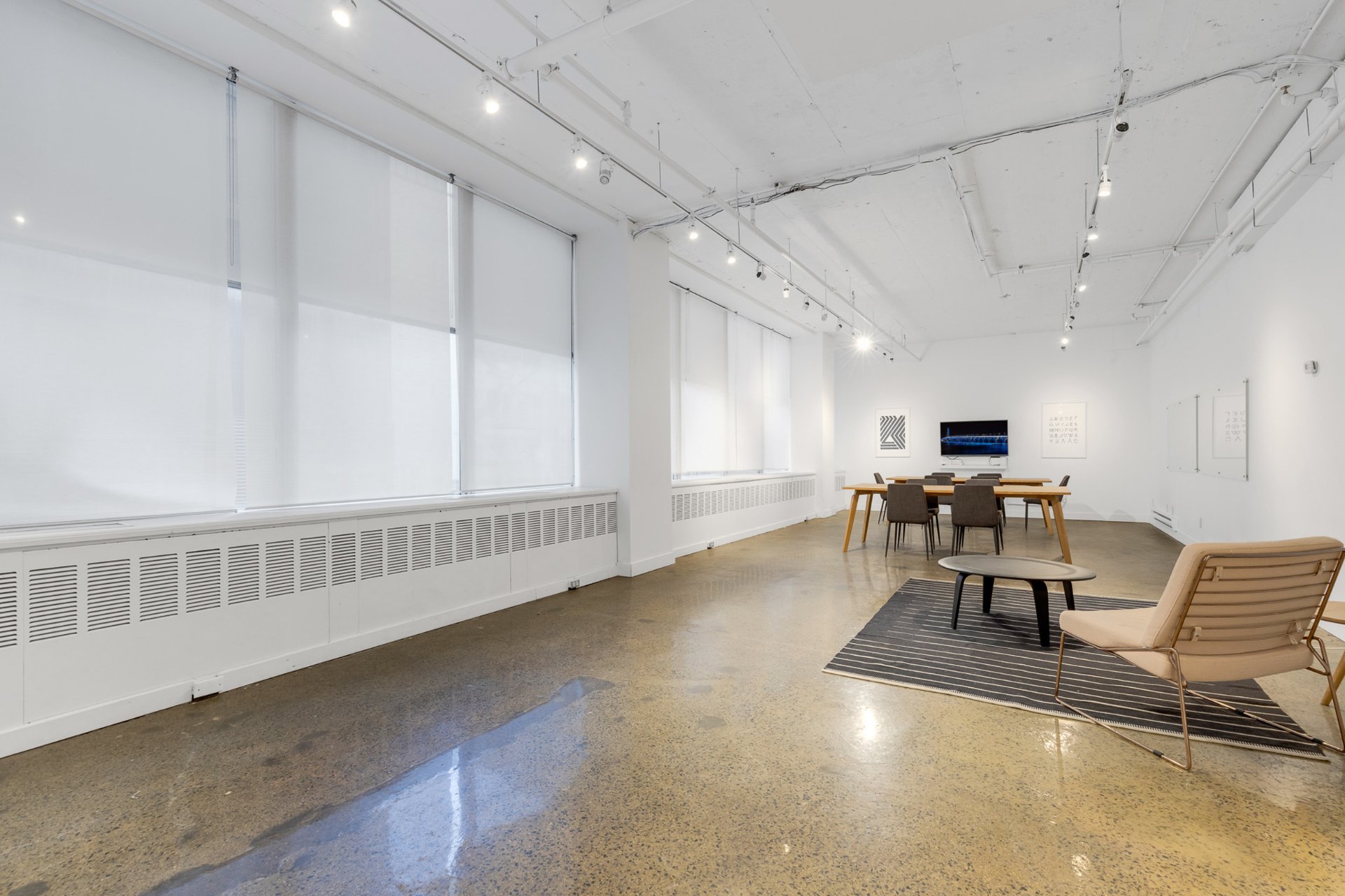Photo - Office