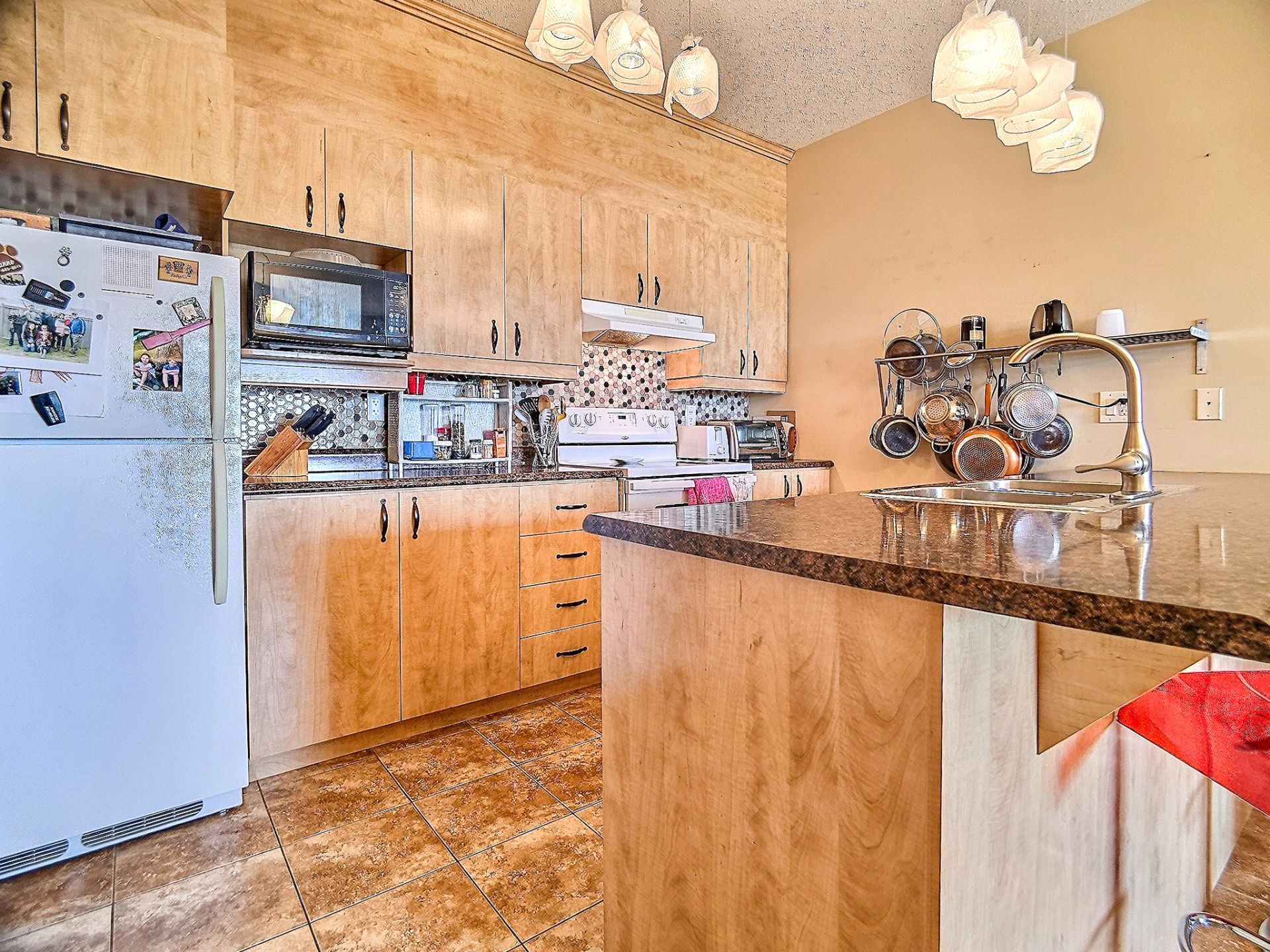 Photo - Kitchen