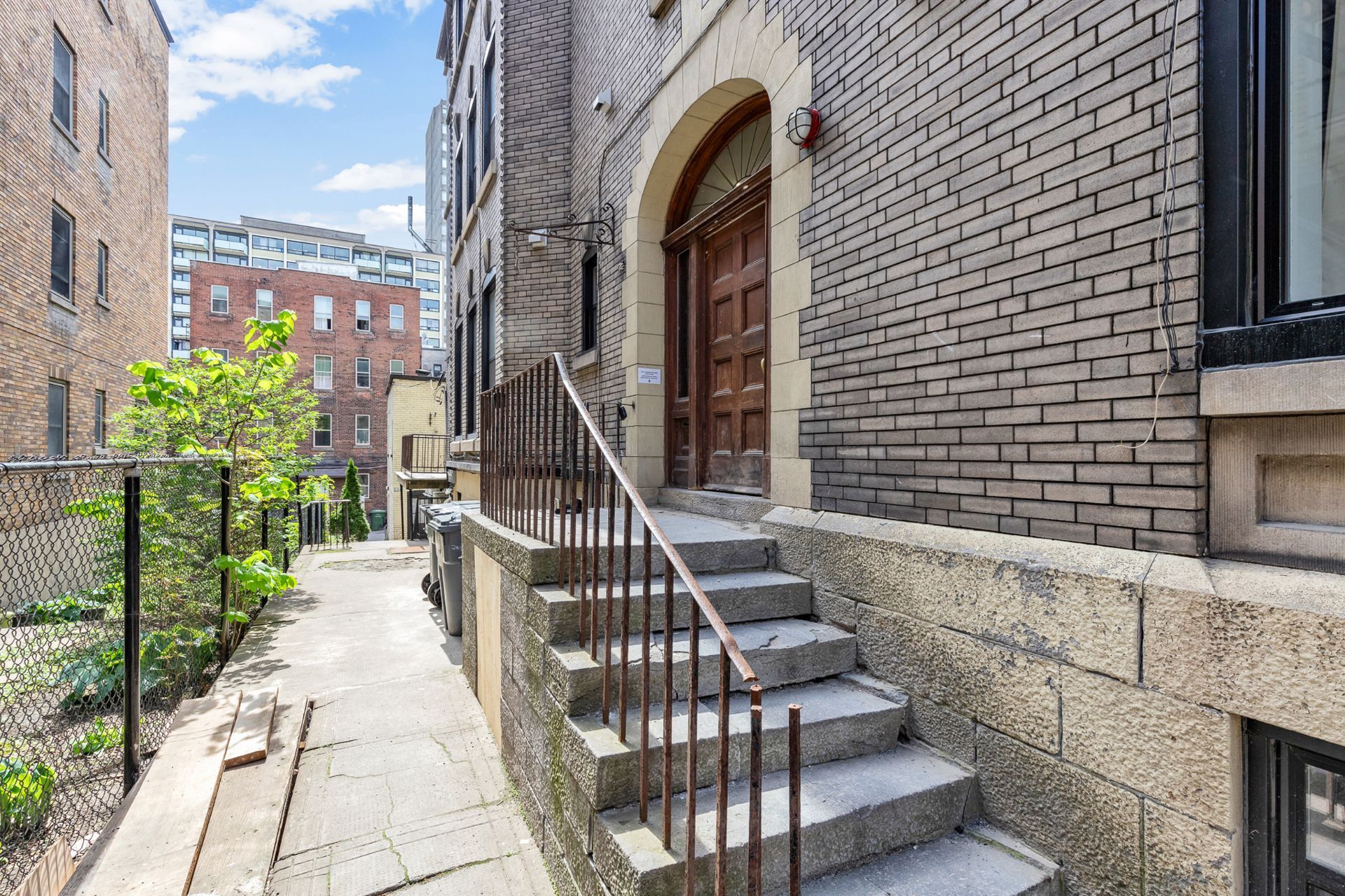 Photo - Exterior entrance