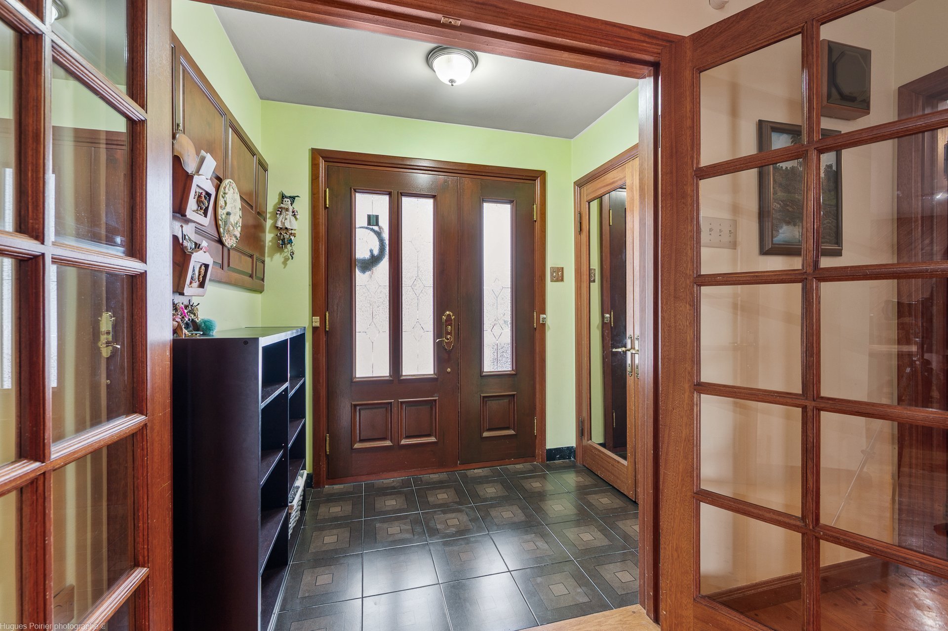 Photo - Hallway