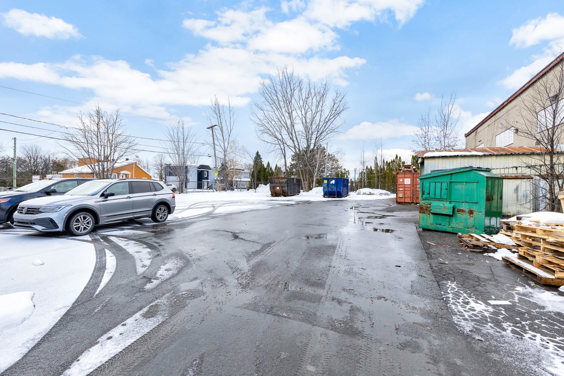 Photo - Stationnement