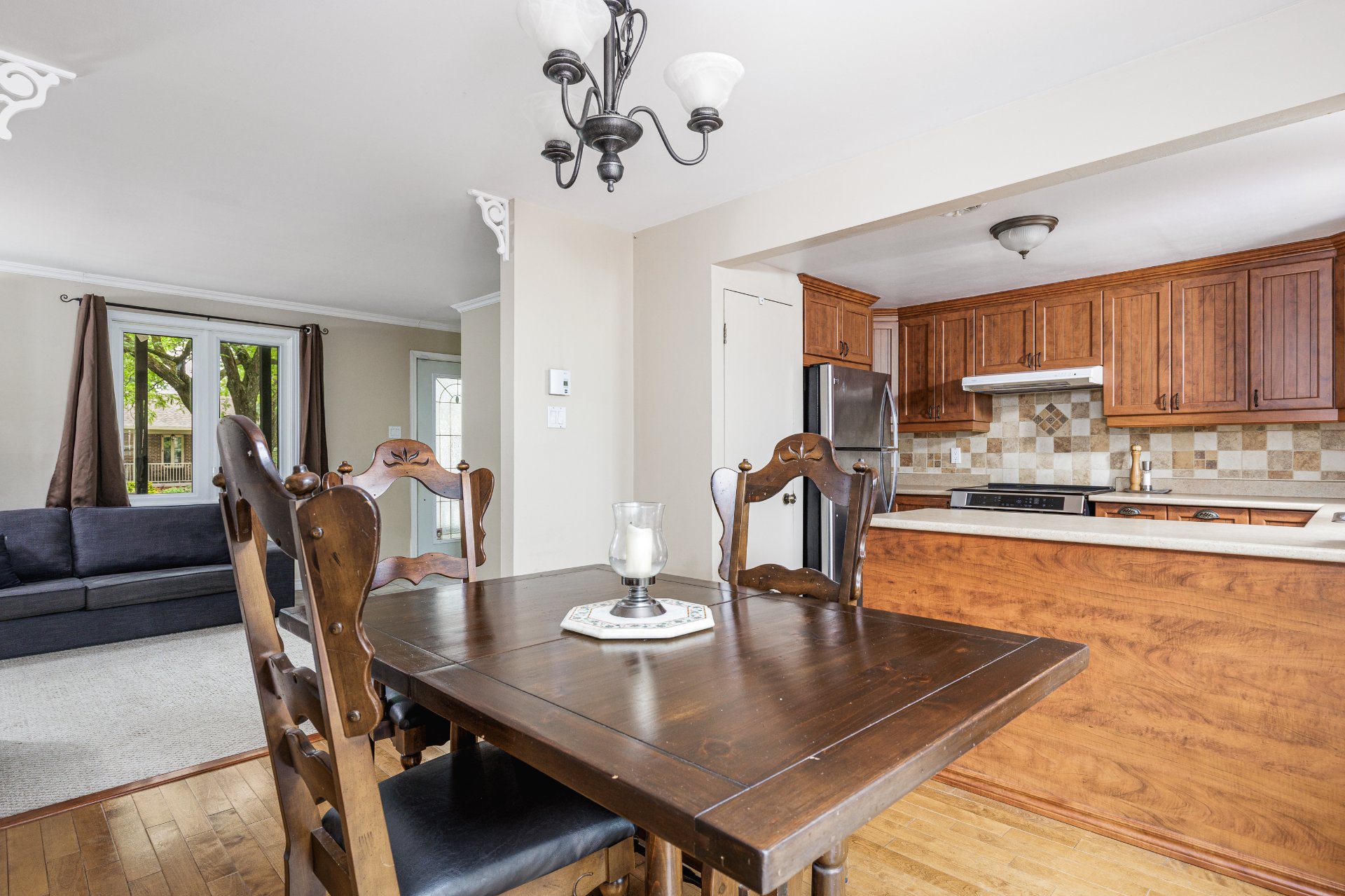 Photo - Dining room
