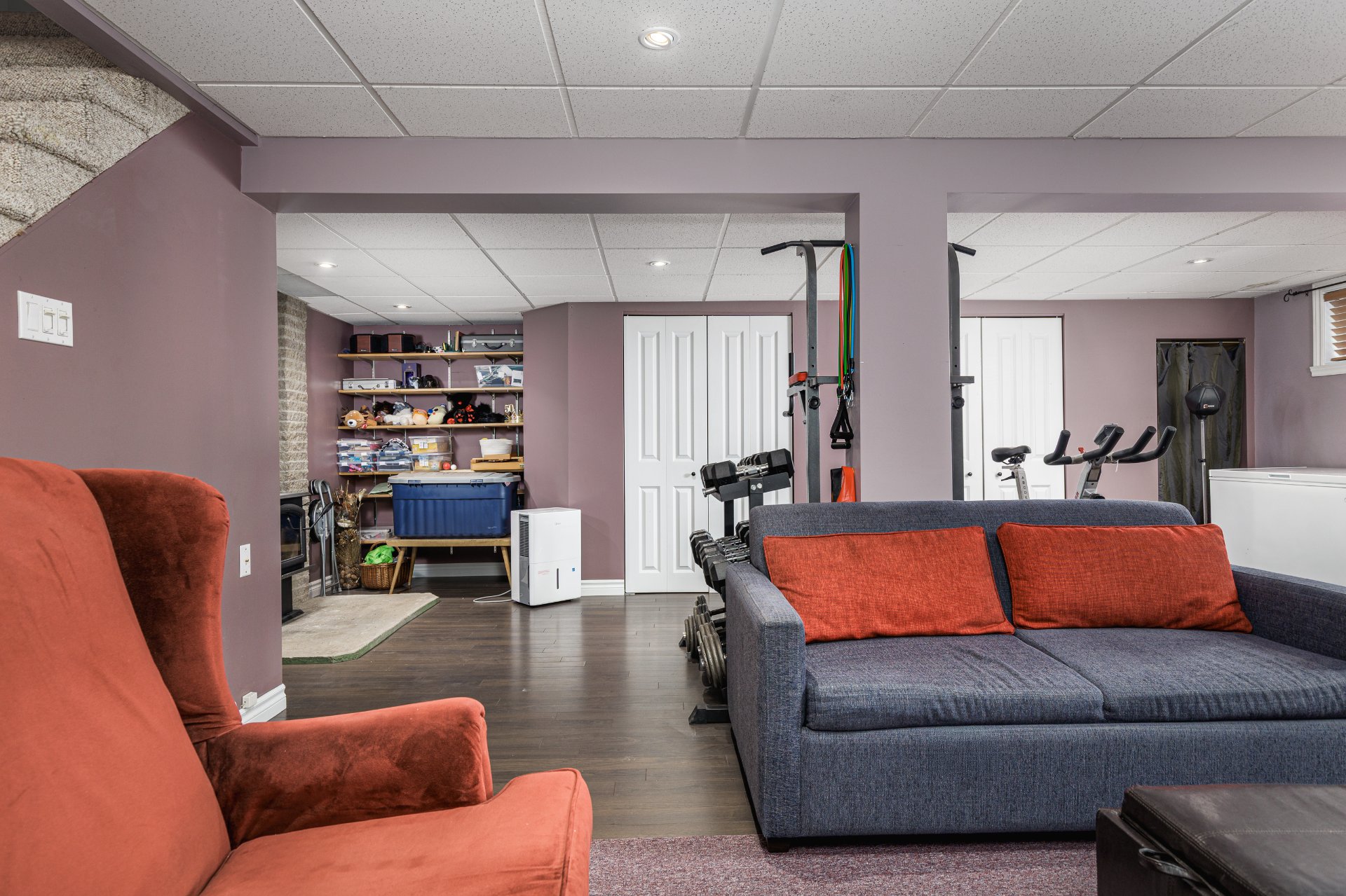 Photo - Family room
