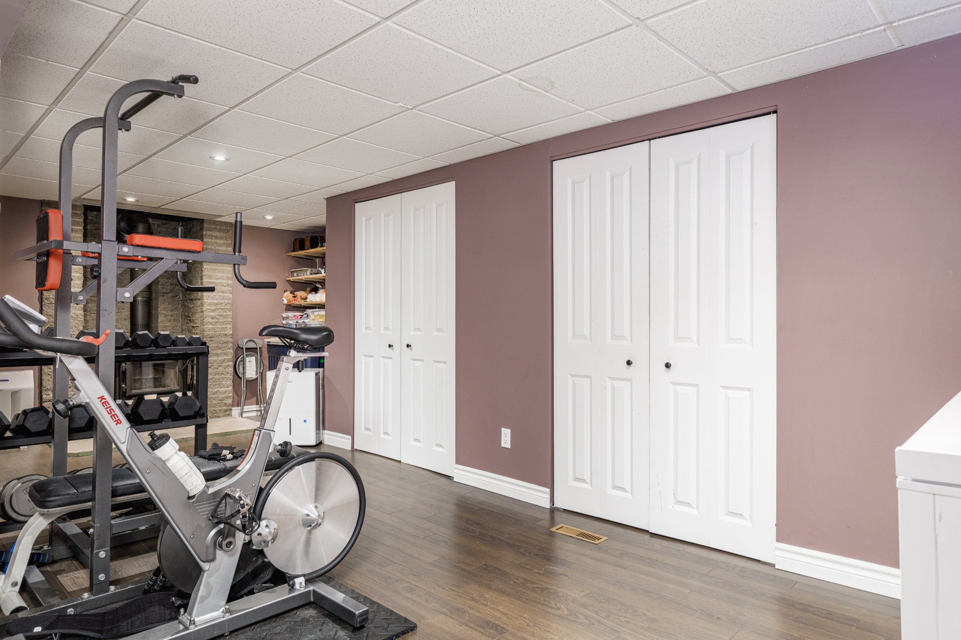Photo - Family room