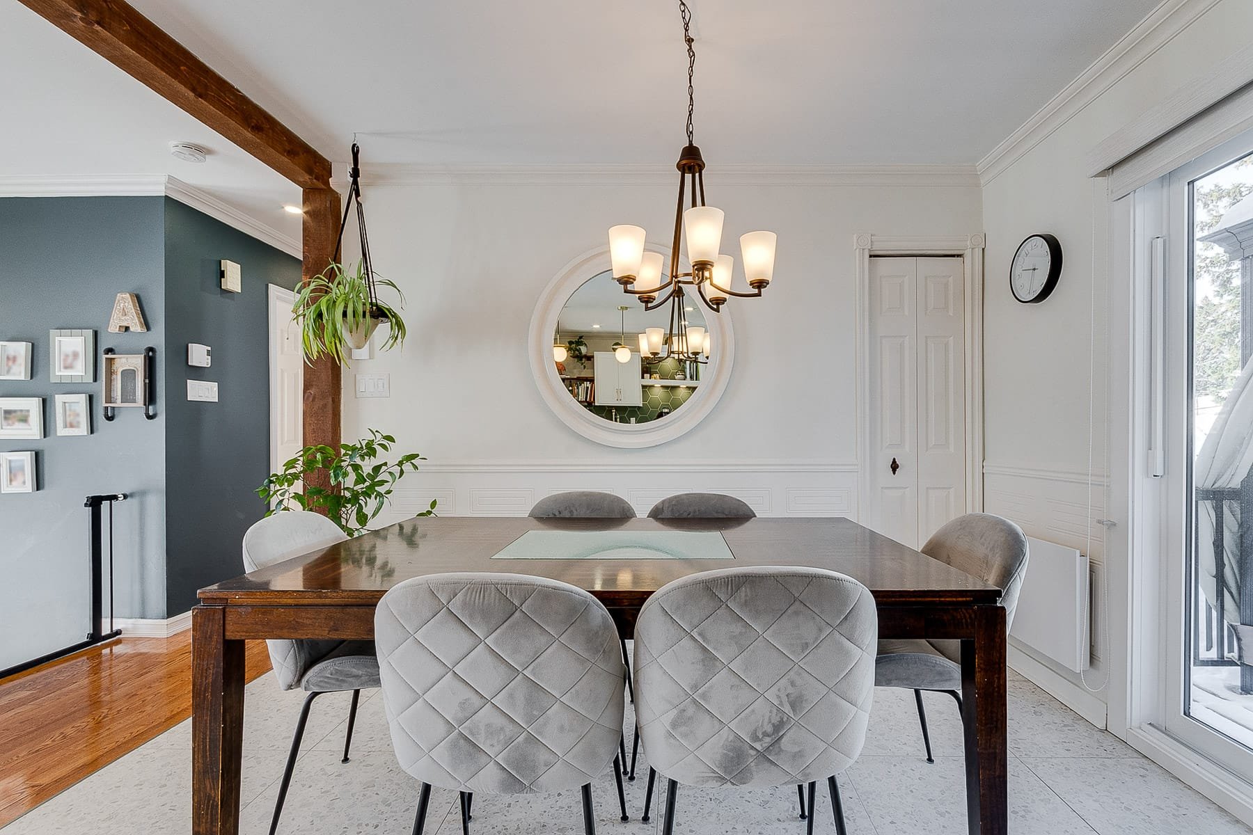 Photo - Salle à manger