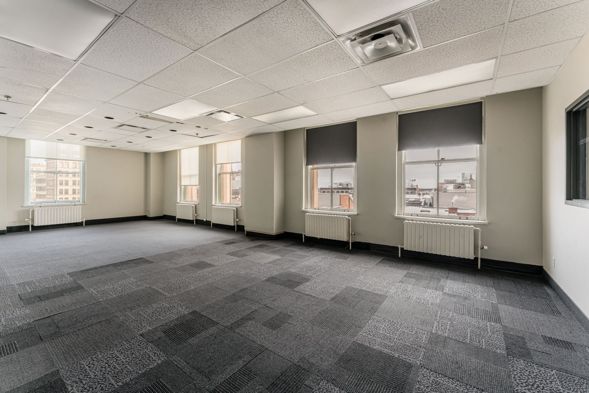Photo - Interior