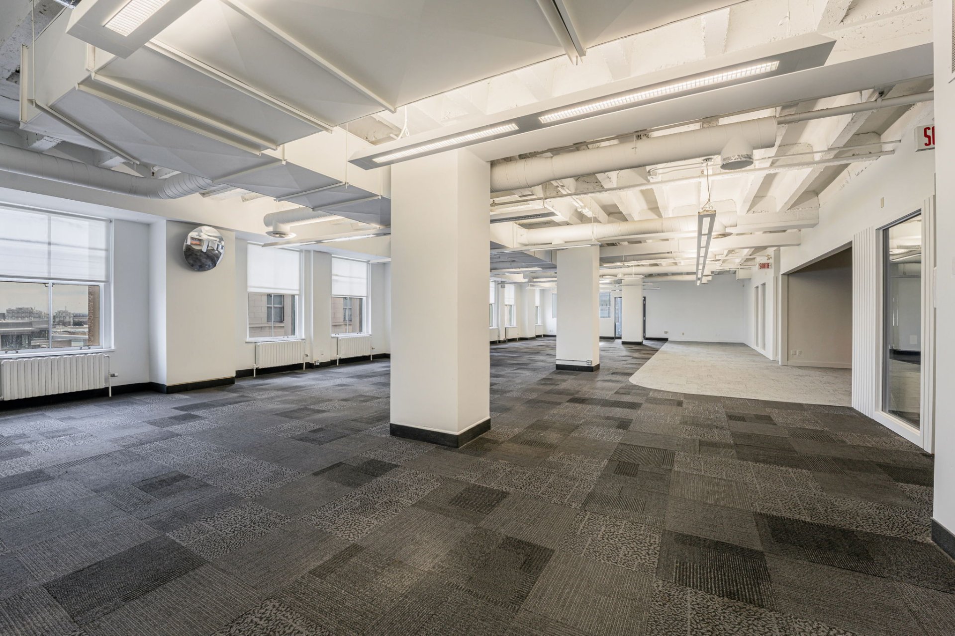 Photo - Interior