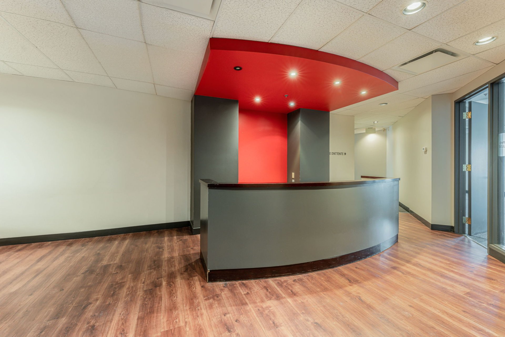 Photo - Interior